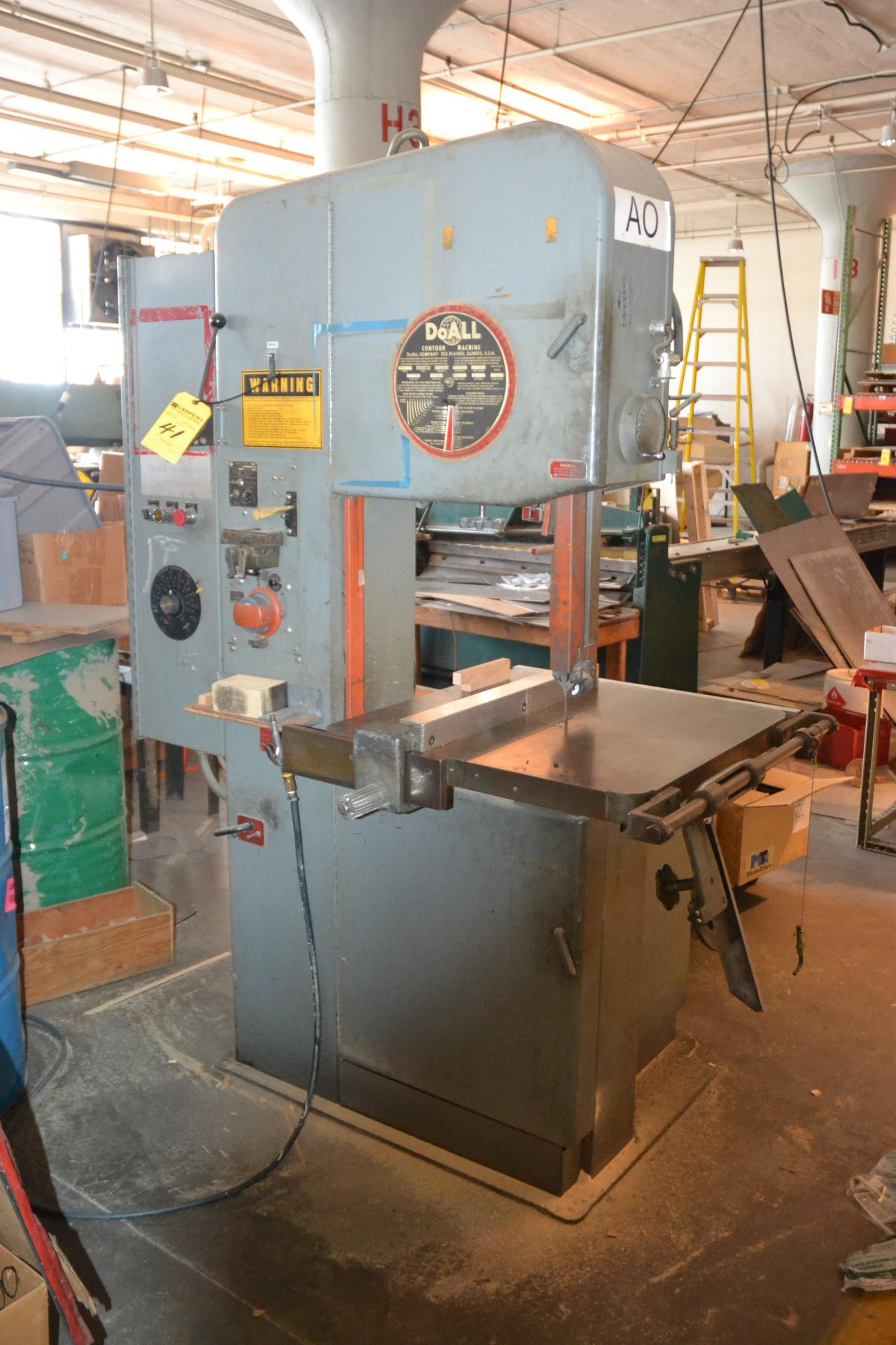 DoAll Bandsaw with Welding Attachment, M. 2013-U, s/n 3TT821007