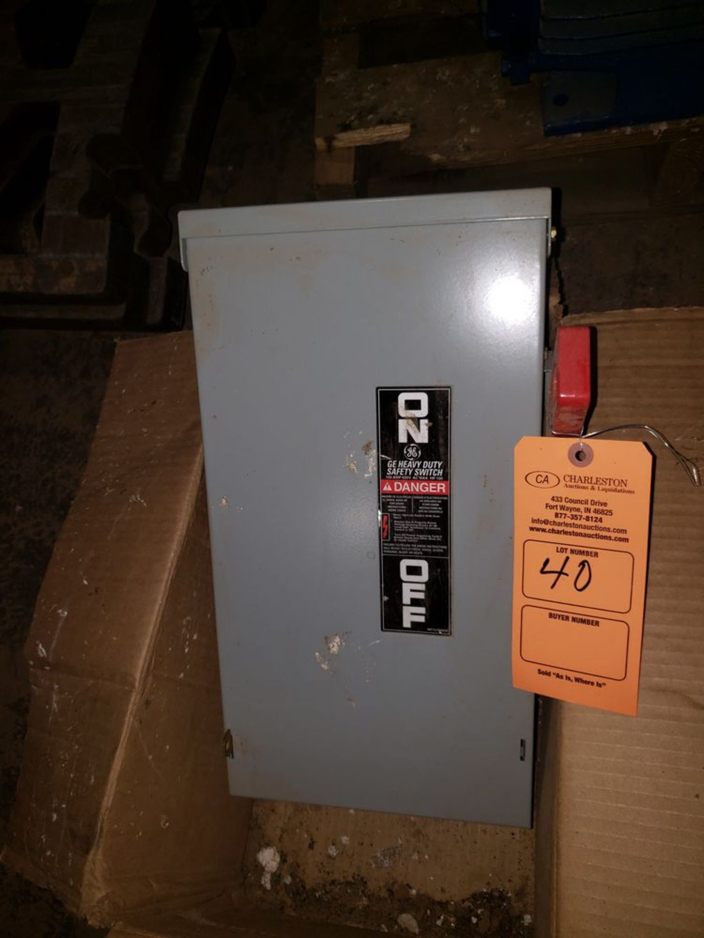 GE HEAVY DUTY SAFETY SWITCH 100 AMP/600 VAC/100 HP (LOCATED AT: 29861 OLD HWY 33, ELKHART, IN