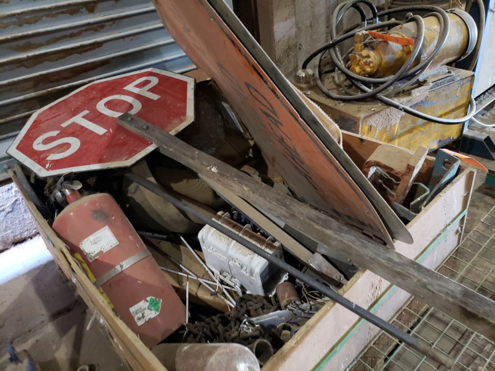 CRATE OF MISC. CONSTRUCTION SIGNS; STRAPS; CHAINS; FIRE EXTINGUISHER (LOCATED AT: 29861 OLD HWY - Image 2 of 2