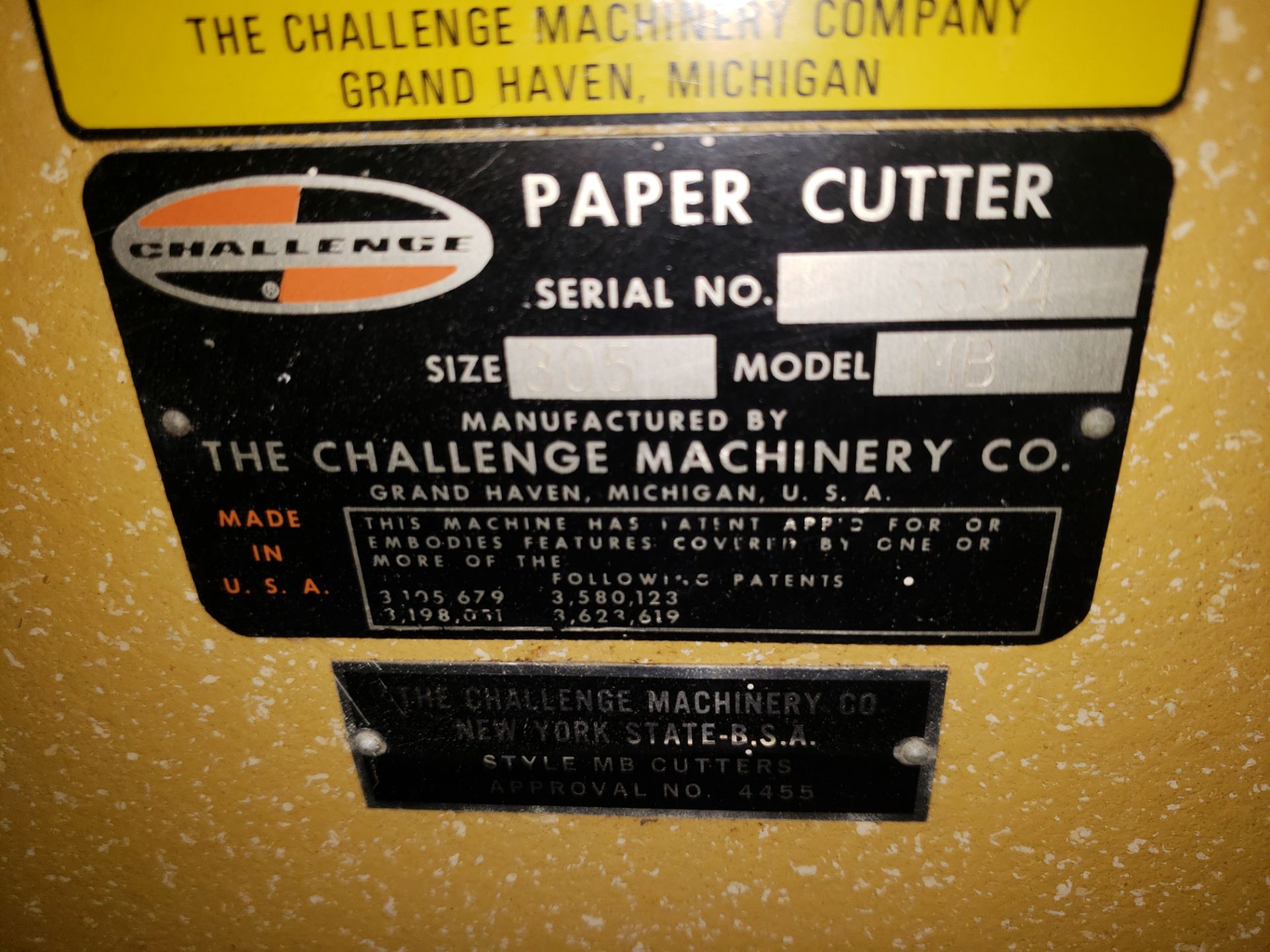 CHALLENGE CHAMPION FLEETWOOD PAPER CUTTER MODEL-MB S#5534 SIZE:305 (LOCATED AT: 16335 LIMA ROAD - Image 2 of 2