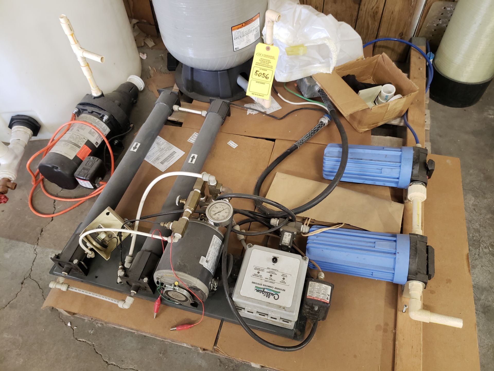 CULLIGEN REVERSE OSMOSIS SYSTEM W/ WELLMATE PRESSURE TANK (LOCATED AT: 16335 LIMA ROAD BLDG. 4 - Image 2 of 2