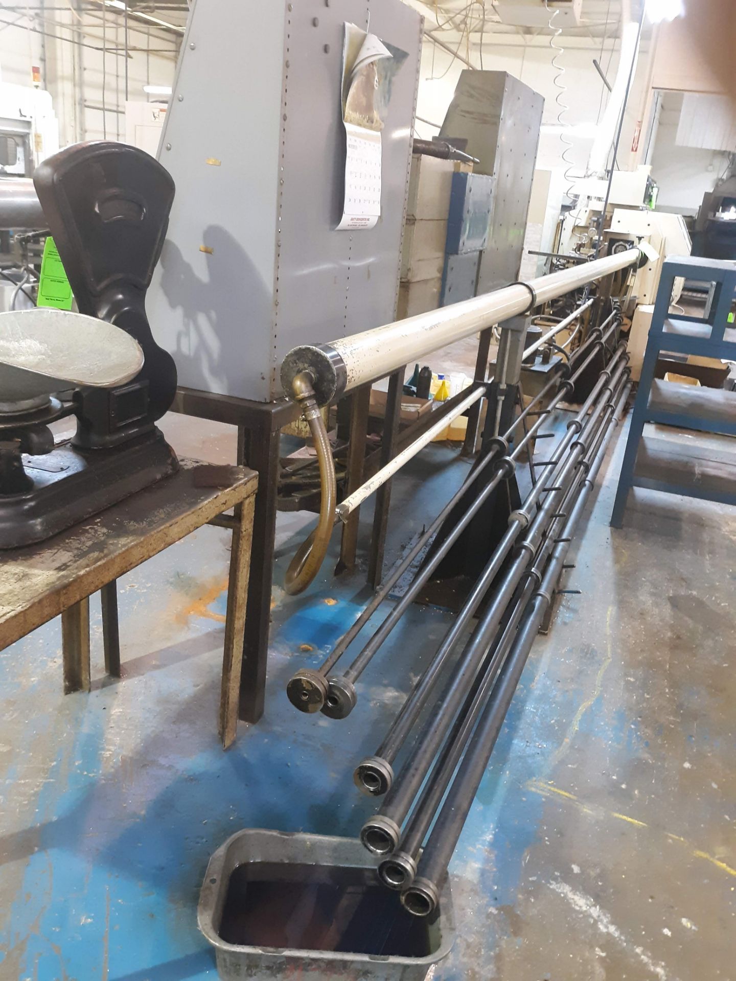 GRINDLEY MFG ECONODYNE BAR FEEDER S#0310 (LOCATED AT: 9910 AIRPORT DRIVE, FORT WAYNE, IN 46809)