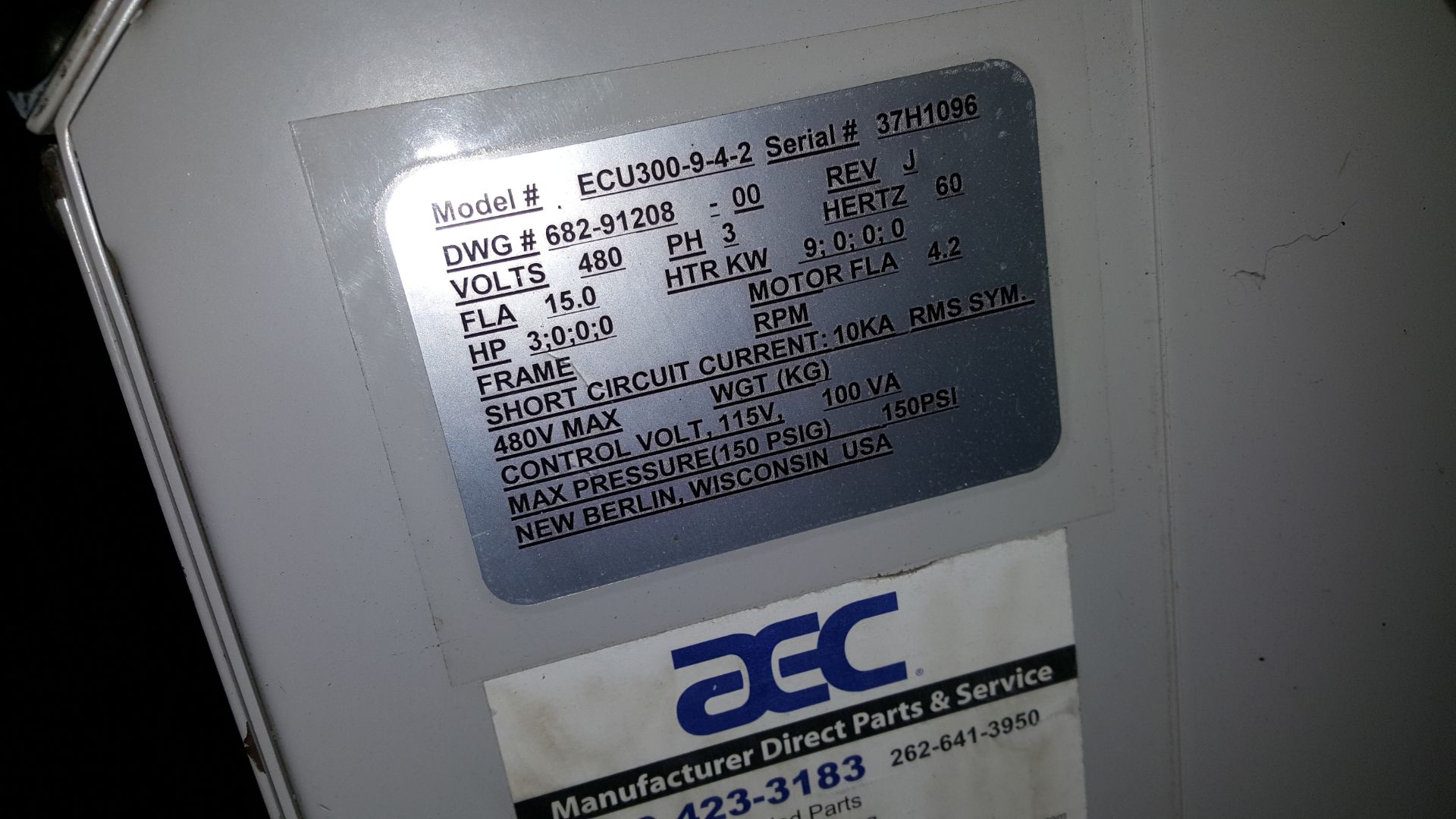AEC Tempeature controller, Model ECU300-9-4-2, SN 37H1096, 480 volts, PH3, 60Hz, FLA: 15, HTR KW : - Image 2 of 2