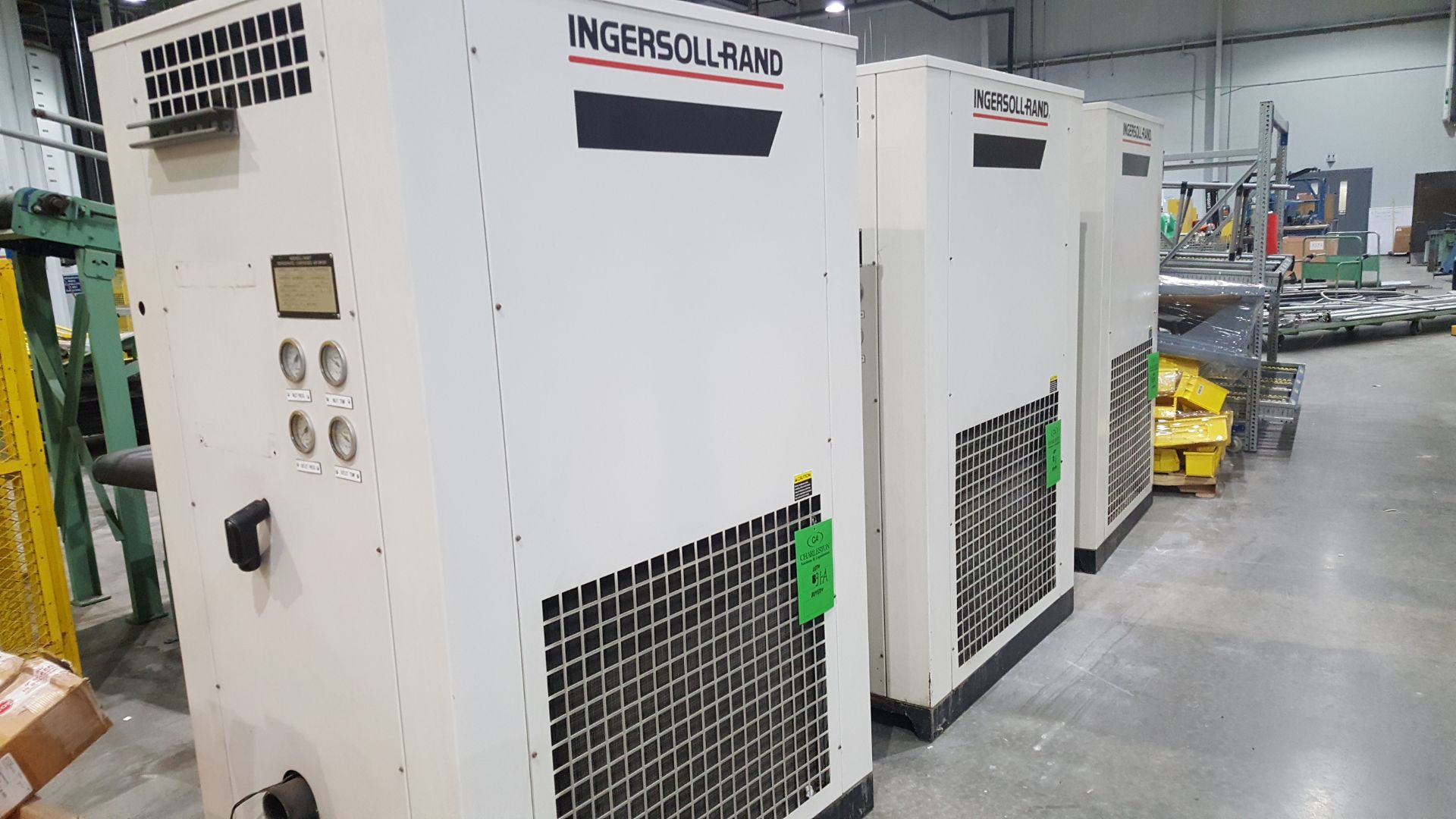 Ingersoll Rand Refrigerated compressed air dryer. Model DXR800SP, SN 99IDXR2777, COMPRESSOR: 4 HP 55 - Image 2 of 3