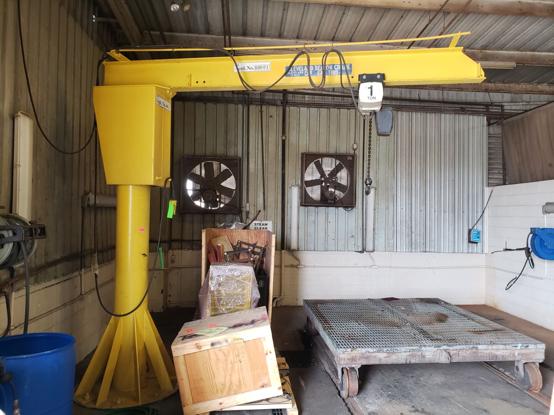 FLOOR MOUNT JIB CRANE W/ COFFING 1 TON ELECTRIC CHAIN HOIST - Image 3 of 3