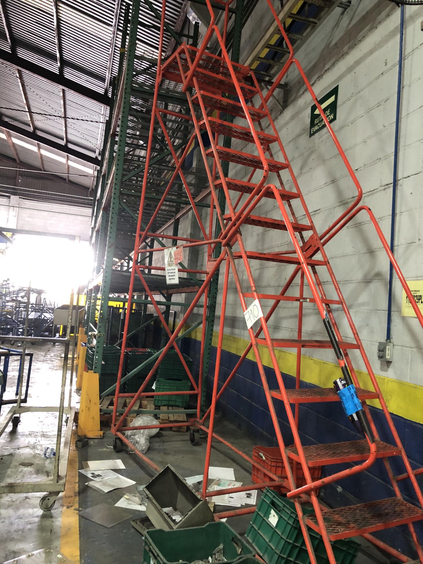 CUPRUM Ladder 27 pies / Escalera 8.5m