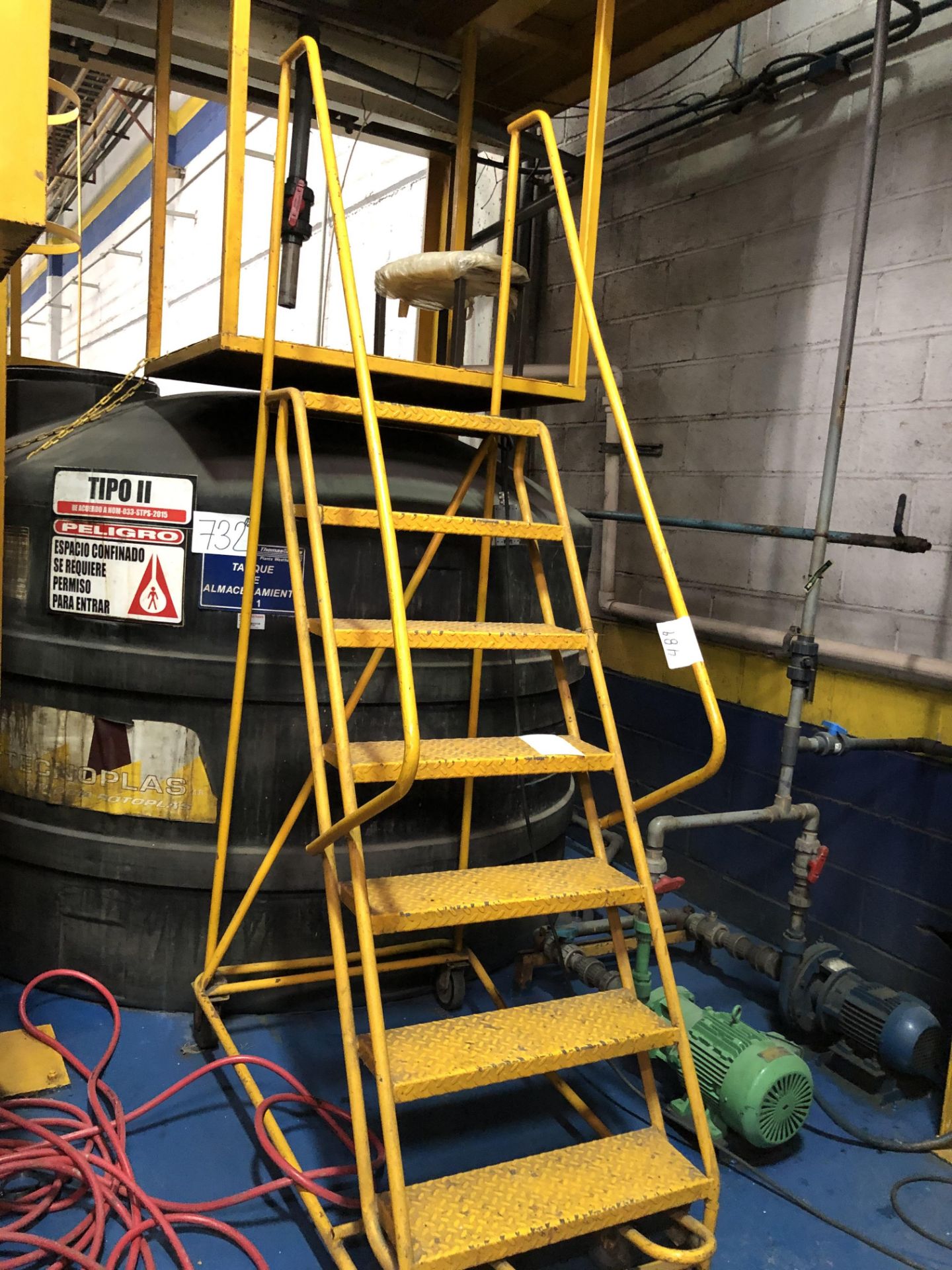 Ladder / Escalera 2.5m