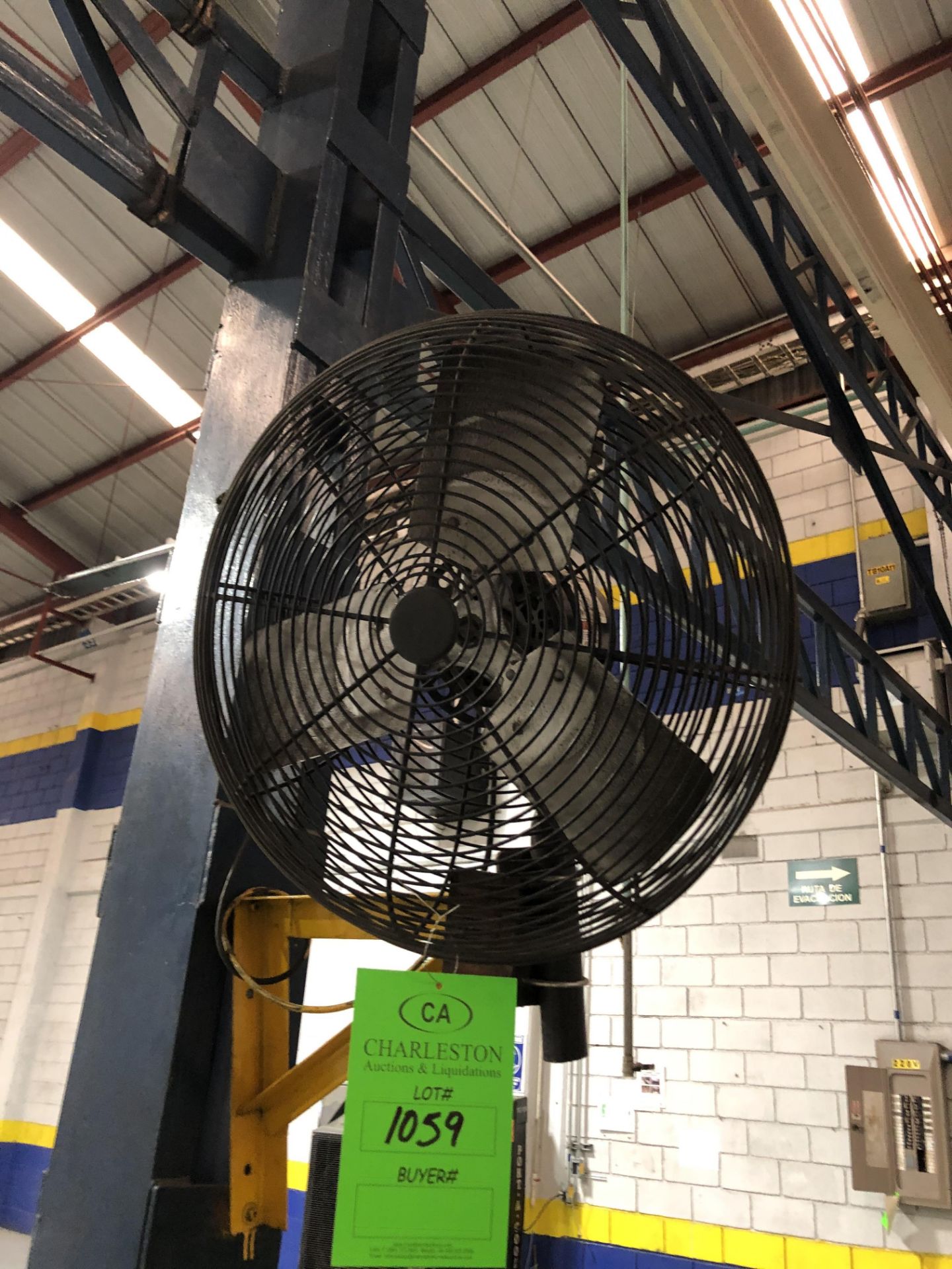 Lot of (3) Industrial Fan / Lote de (3) ventiladores - Image 2 of 3