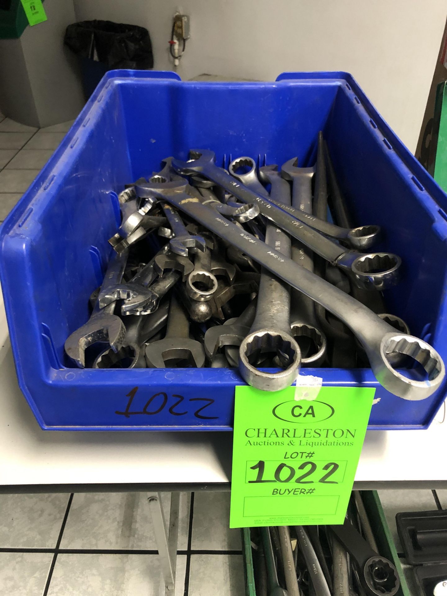 Lot of combination wrench, different sizes /lote de llaves - Image 2 of 2