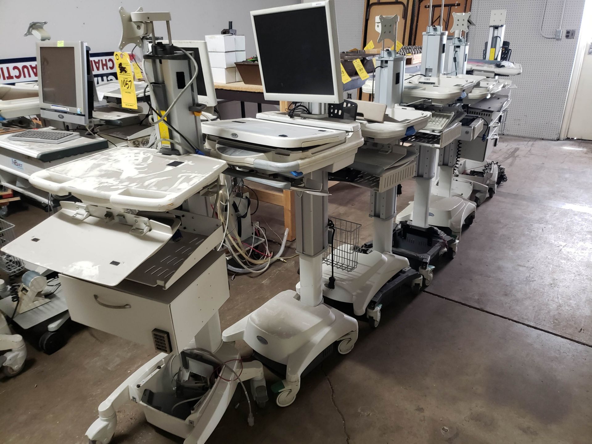 (9) VARIOUS HEALTHCARE COMPUTER CARTS