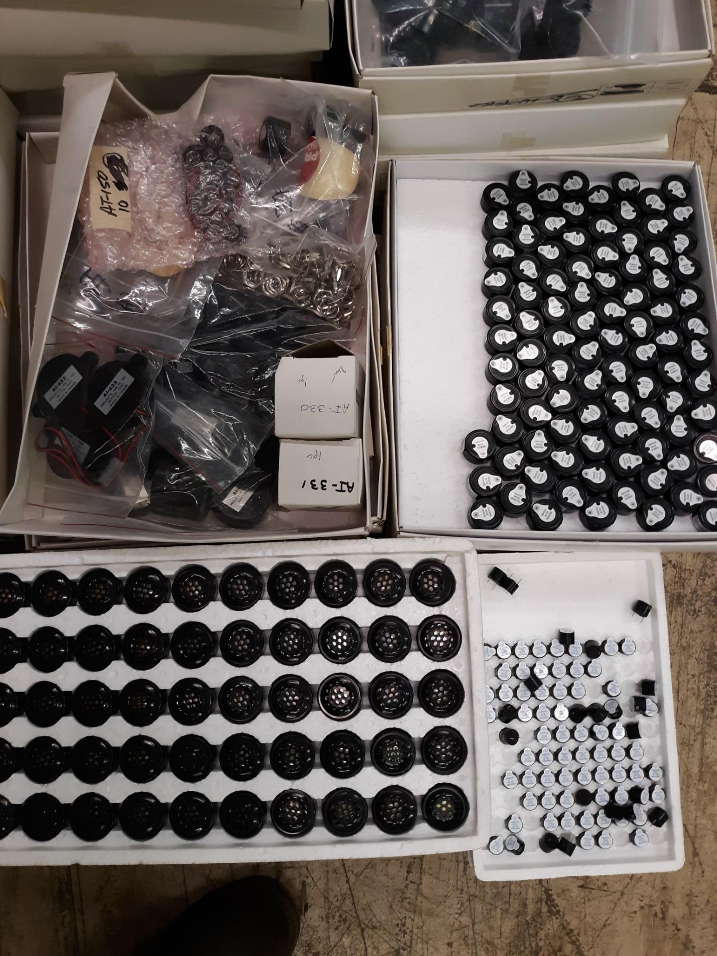 PALLET OF MISC. ELECTRONIC PARTS/COMPONENTS: SMALL SPEAKERS; BUZZERS ETC. - Image 3 of 5