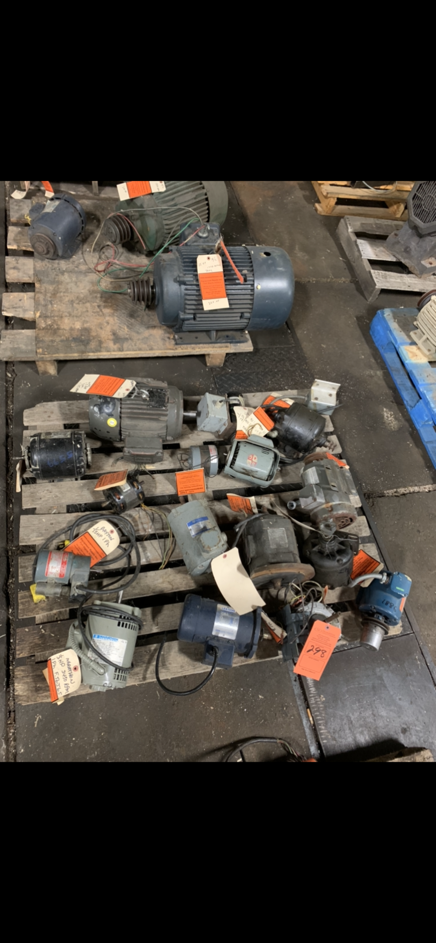 PALLET OF MOTORS 1/4-3 HP; DAYTON; LEESON; EMMERSON & MARATHON