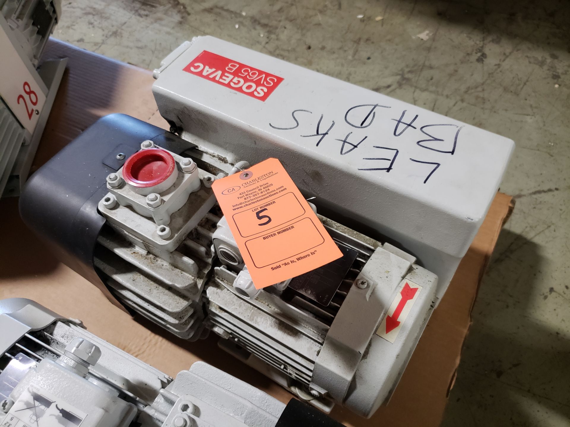 2009 LEYBOLD SOGEVAC VACUUM PUMP (NEEDS REBUILT) MODEL-SV65B960400V3001 S#31000137286