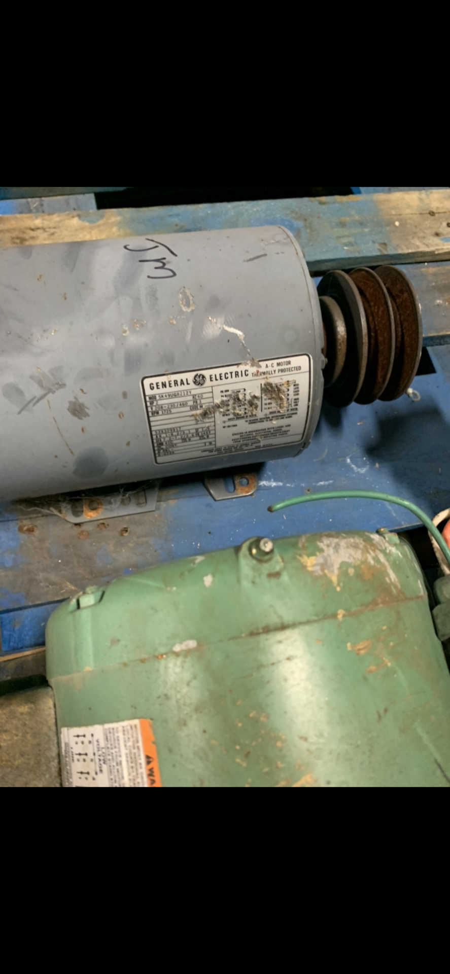 (2) BALDOR MOTORS 3 HP; (2) MARATHON MOTORS 2 HP; LIMA BARRELL MOTOR (UNREADABLE); GE MOTOR 2 HP - Image 4 of 4