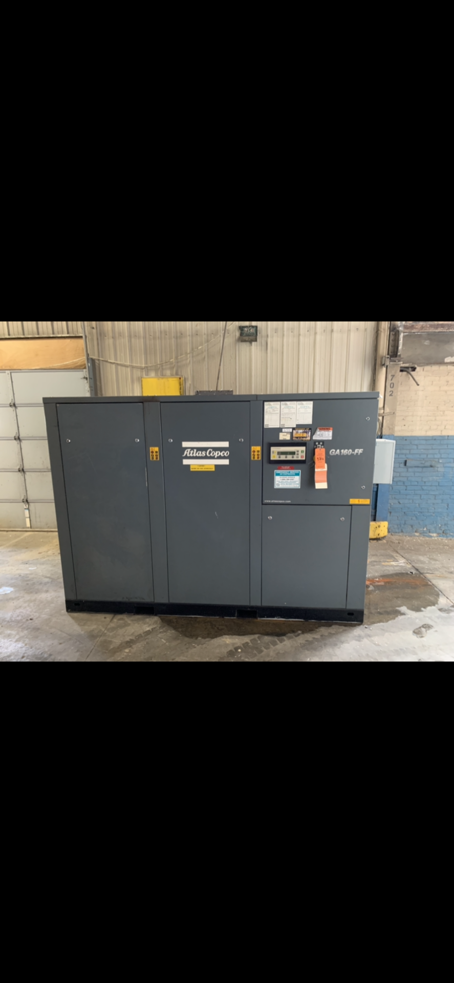 2002 ATLAS COPCO ROTARY SCREW AIR COMPRESSOR MODEL-GA160FF S#AIF.077904 220 HP