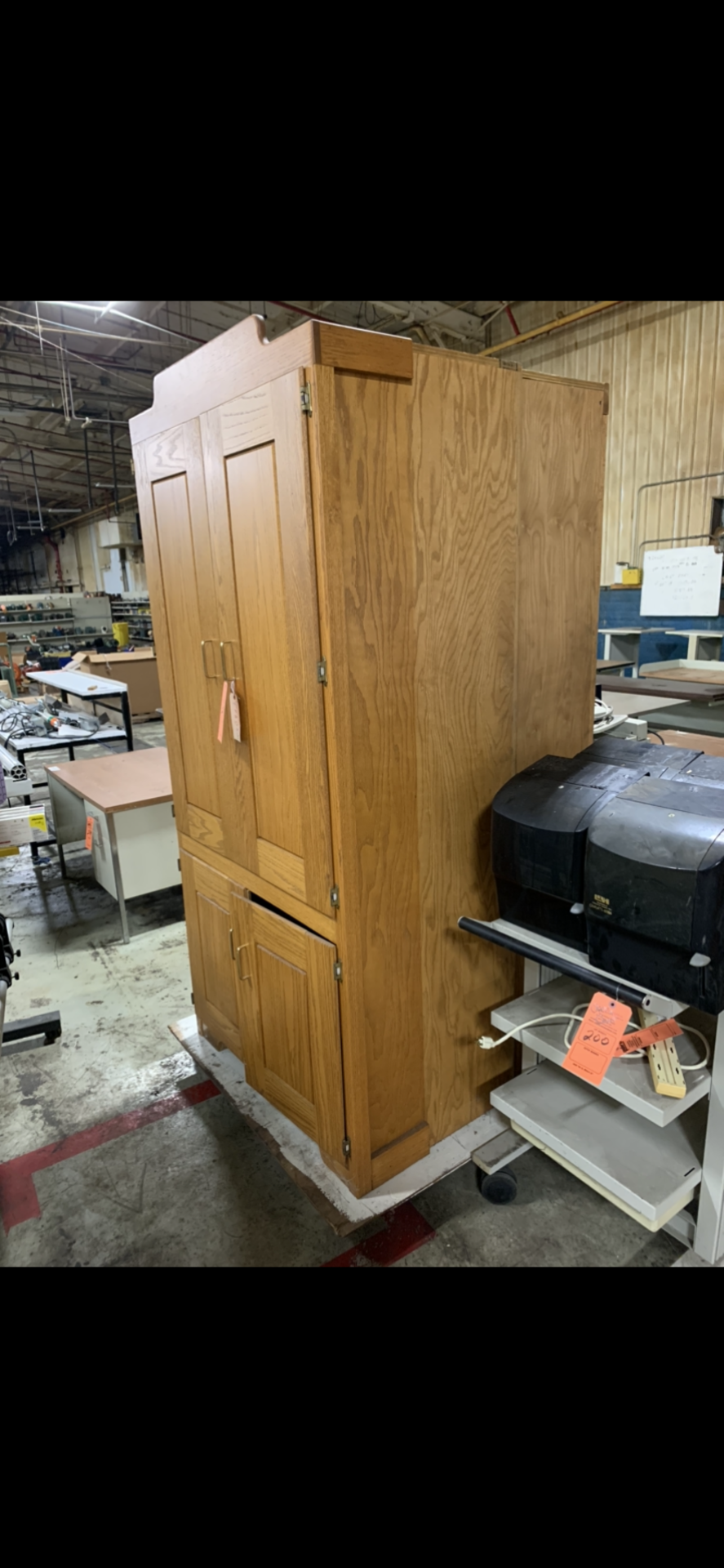 8' X 2.5' WOOD STORAGE CABINET & 8' X 1' SHELVING