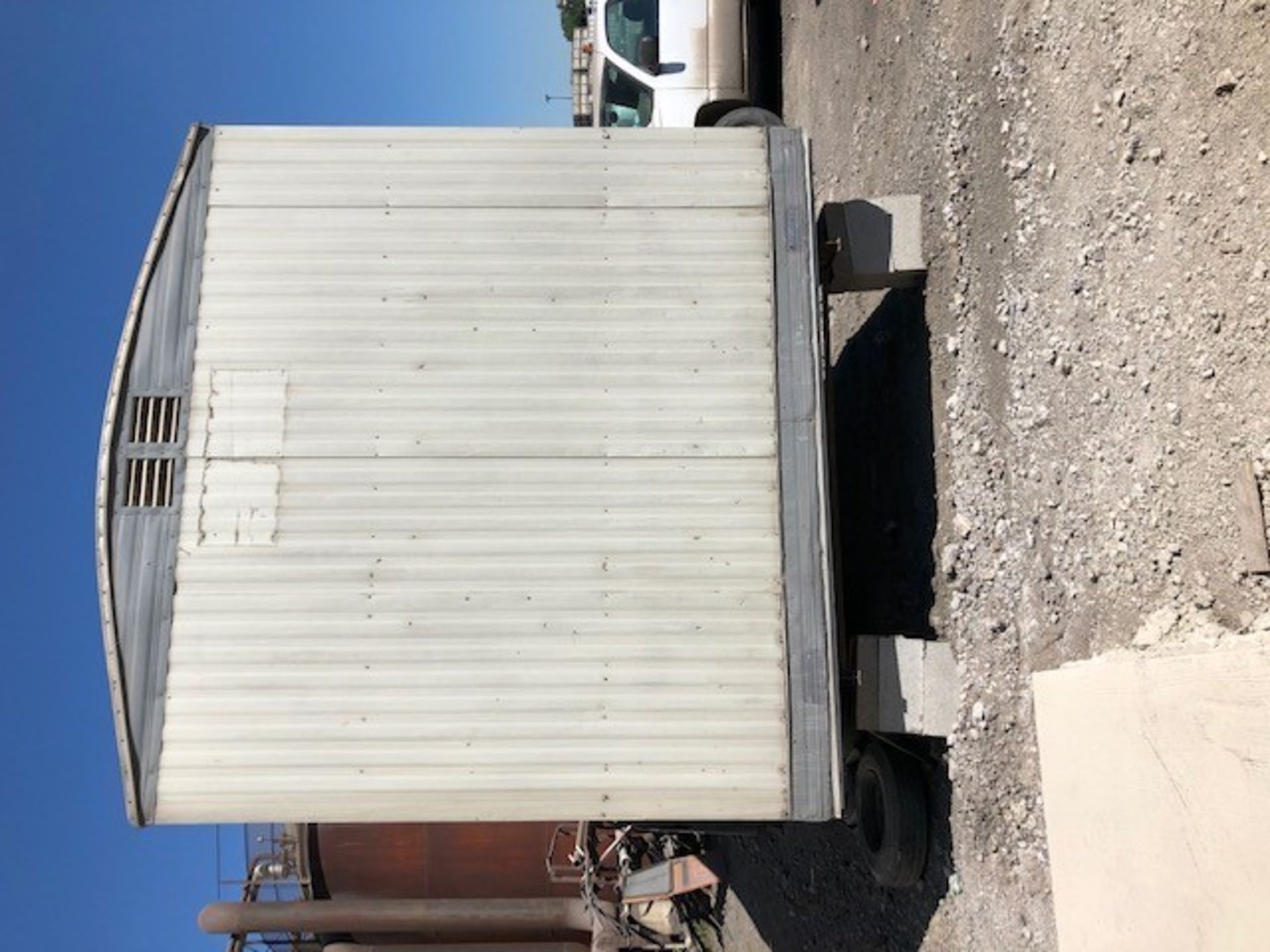 TRAILER 10'x44' : METAL SIDING/ METAL DESK/ WOOD PANELING/ TILE FLOOR/ FLOURESCENT BULBS- *2601 S - Image 2 of 9