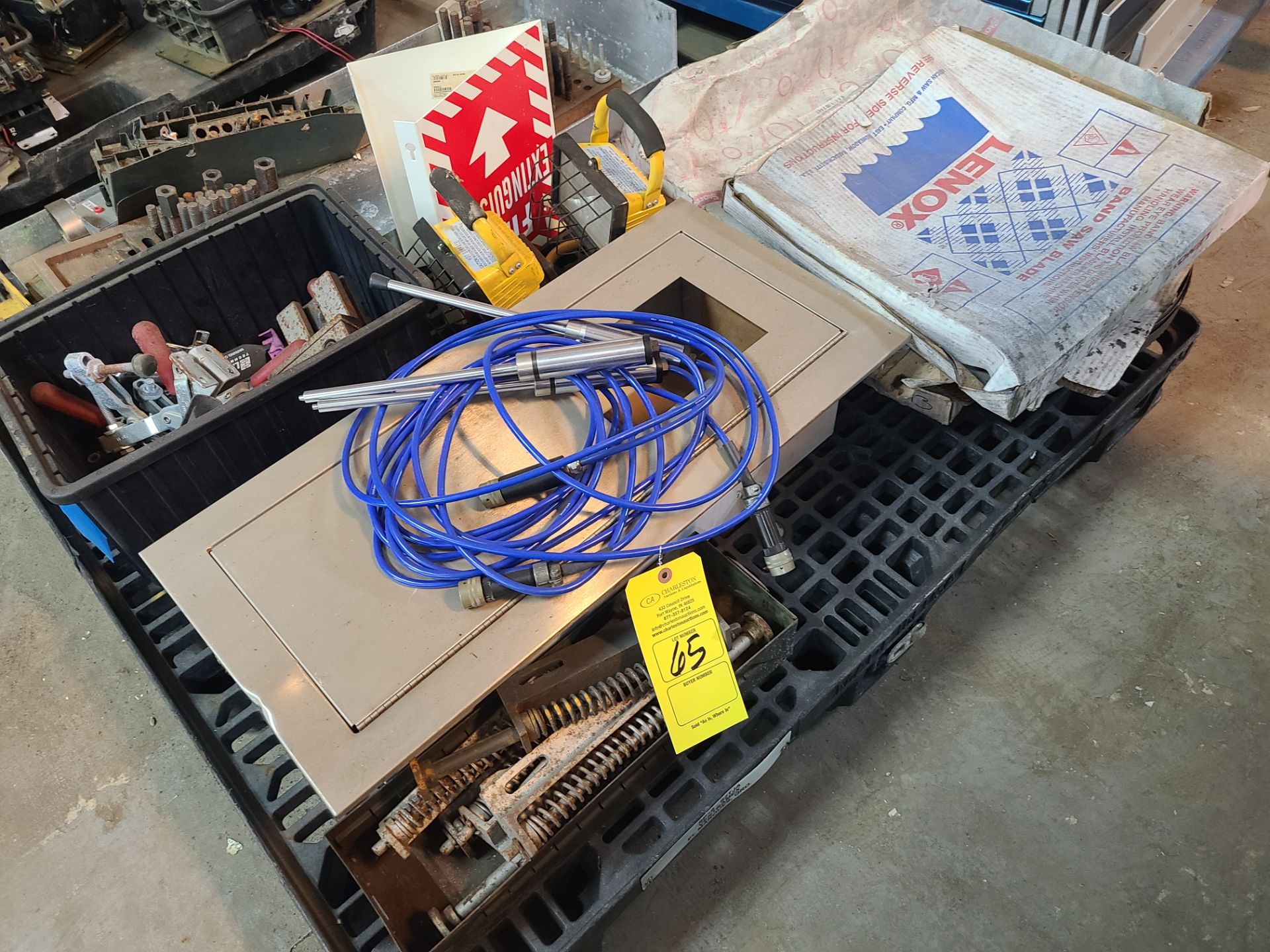 PALLET OF MISC: SET UP TOOLING BAND SAW BLADES FIRE EXTINGUISHER WALL MOUNT CLAMPS