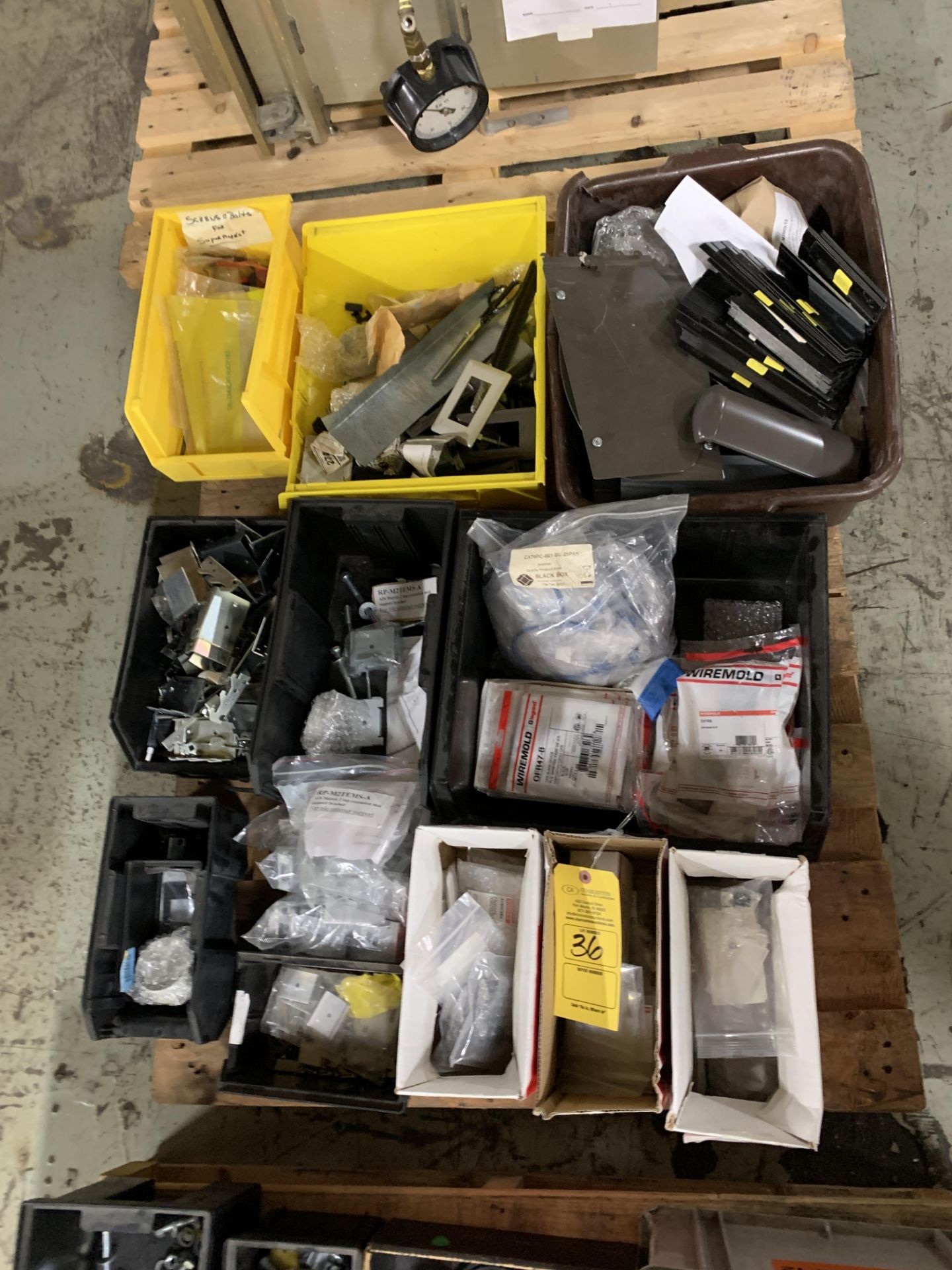 PALLET OF MISC HARDWARE/ WIREMOLD CLIPS