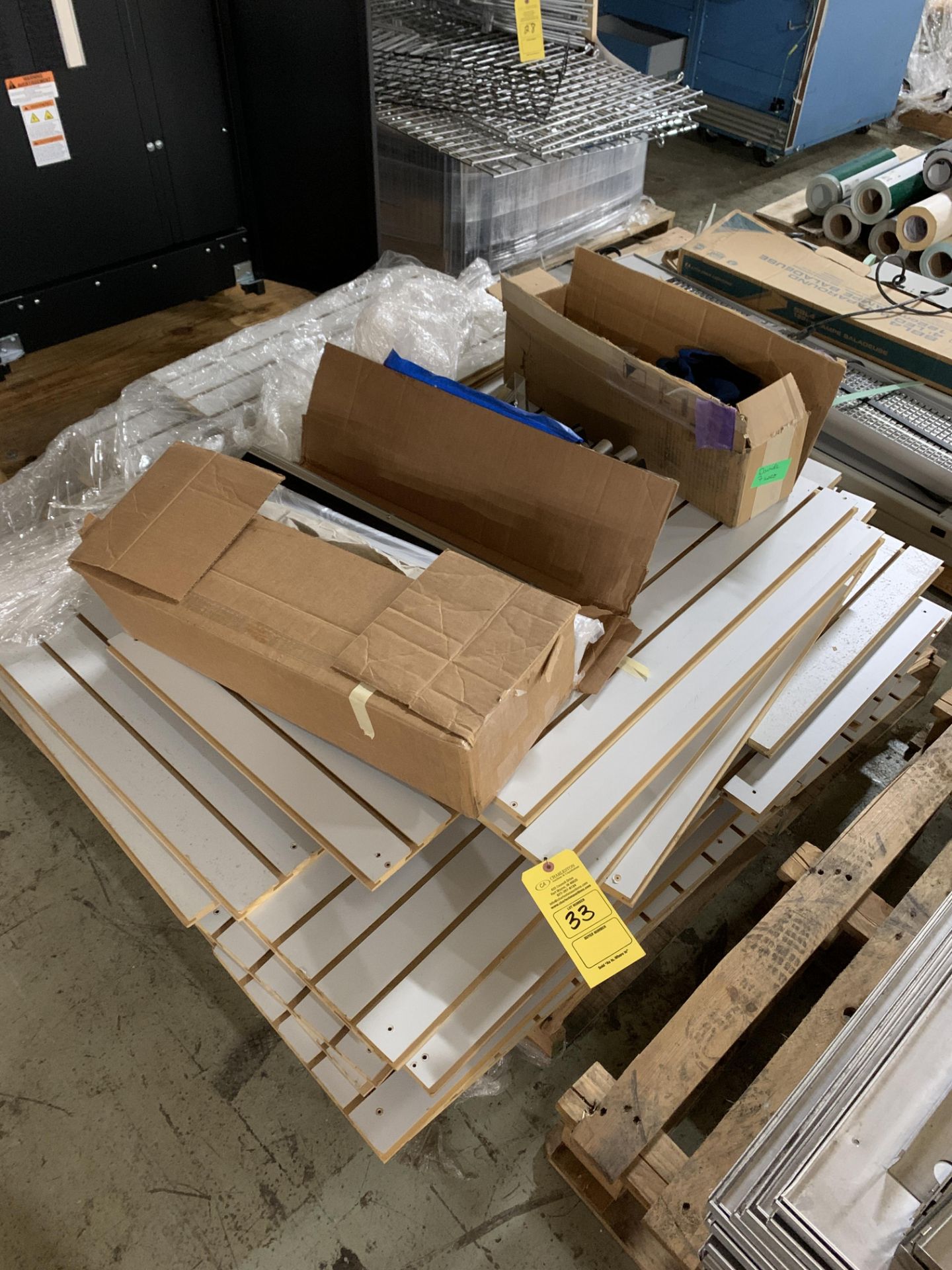 PALLET OF HANG BOARD; SHELVES; AND MISC HARDWARE