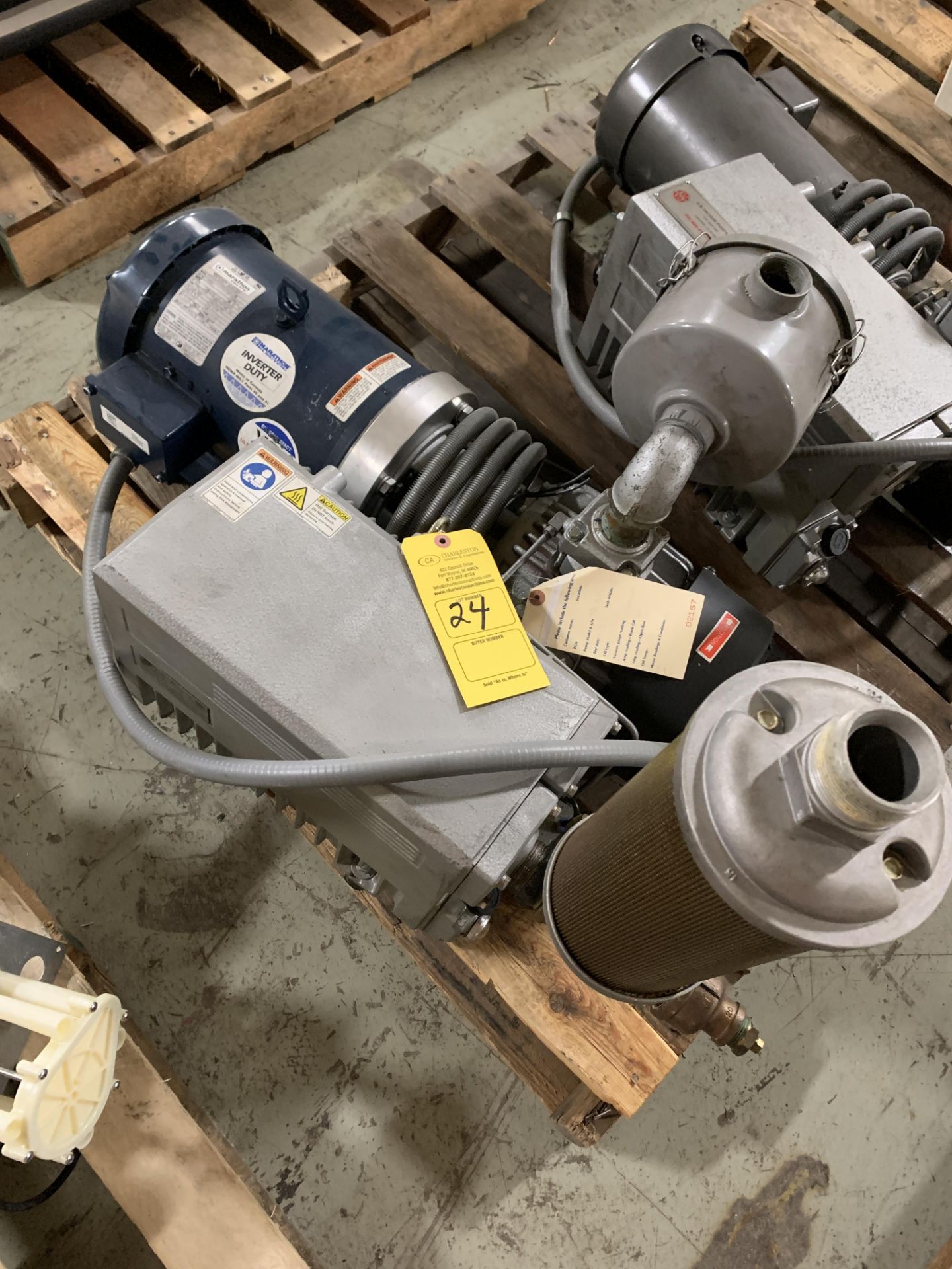 US VACUUM PUMP W/ MARATHON 2HP MOTOR