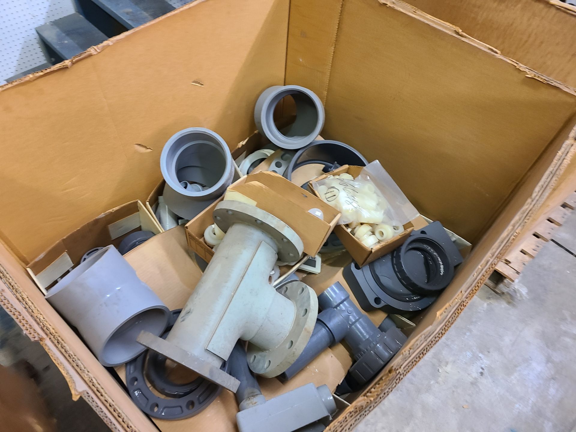 BIN OF VARIOUS PVC COUPLINGS ELBOWS ETC. - Image 2 of 2