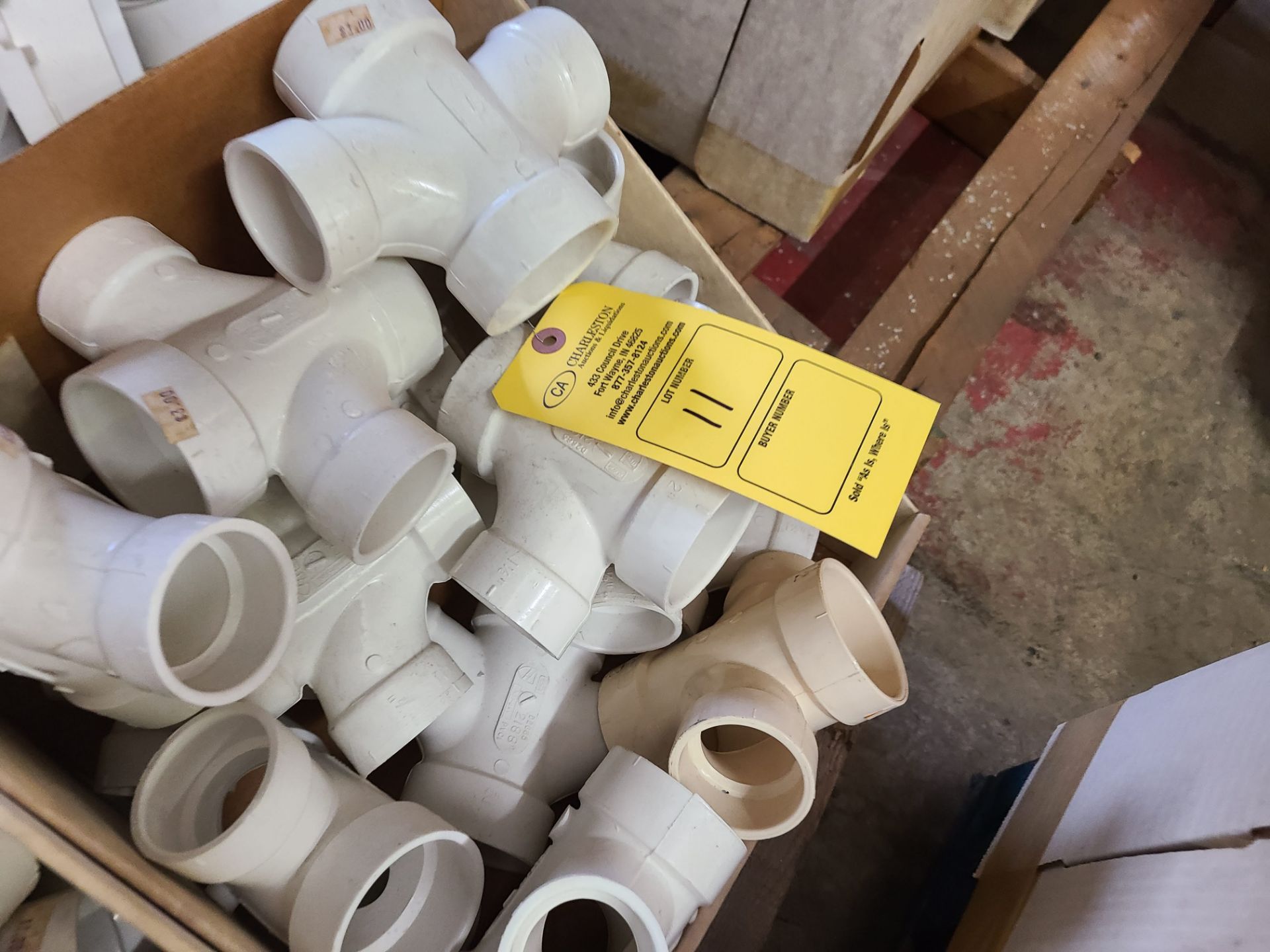 PALLET OF VARIOUS PVC COUPLINGS AND ELBOWS