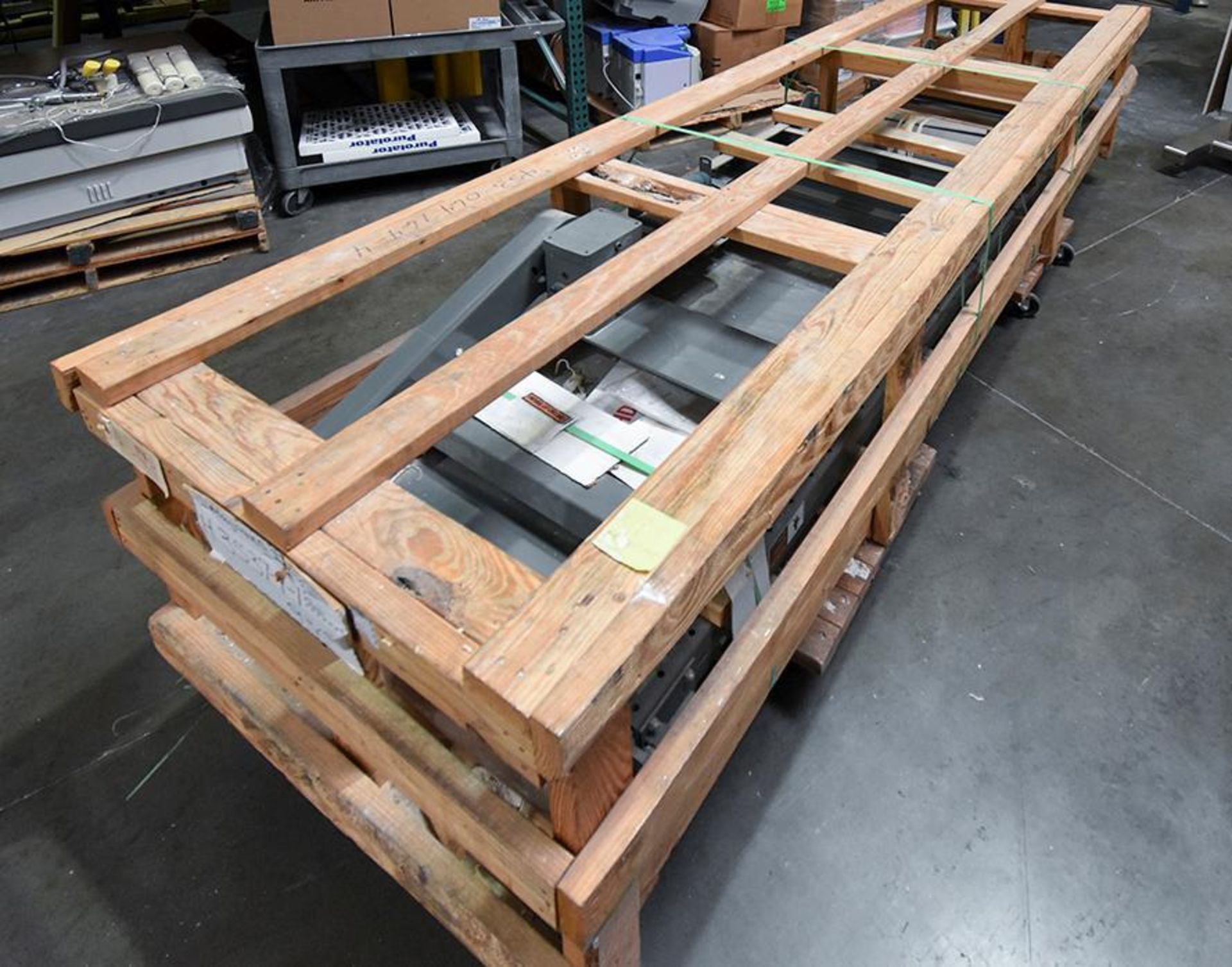 Hytrol Crate Conveyor - Image 4 of 12
