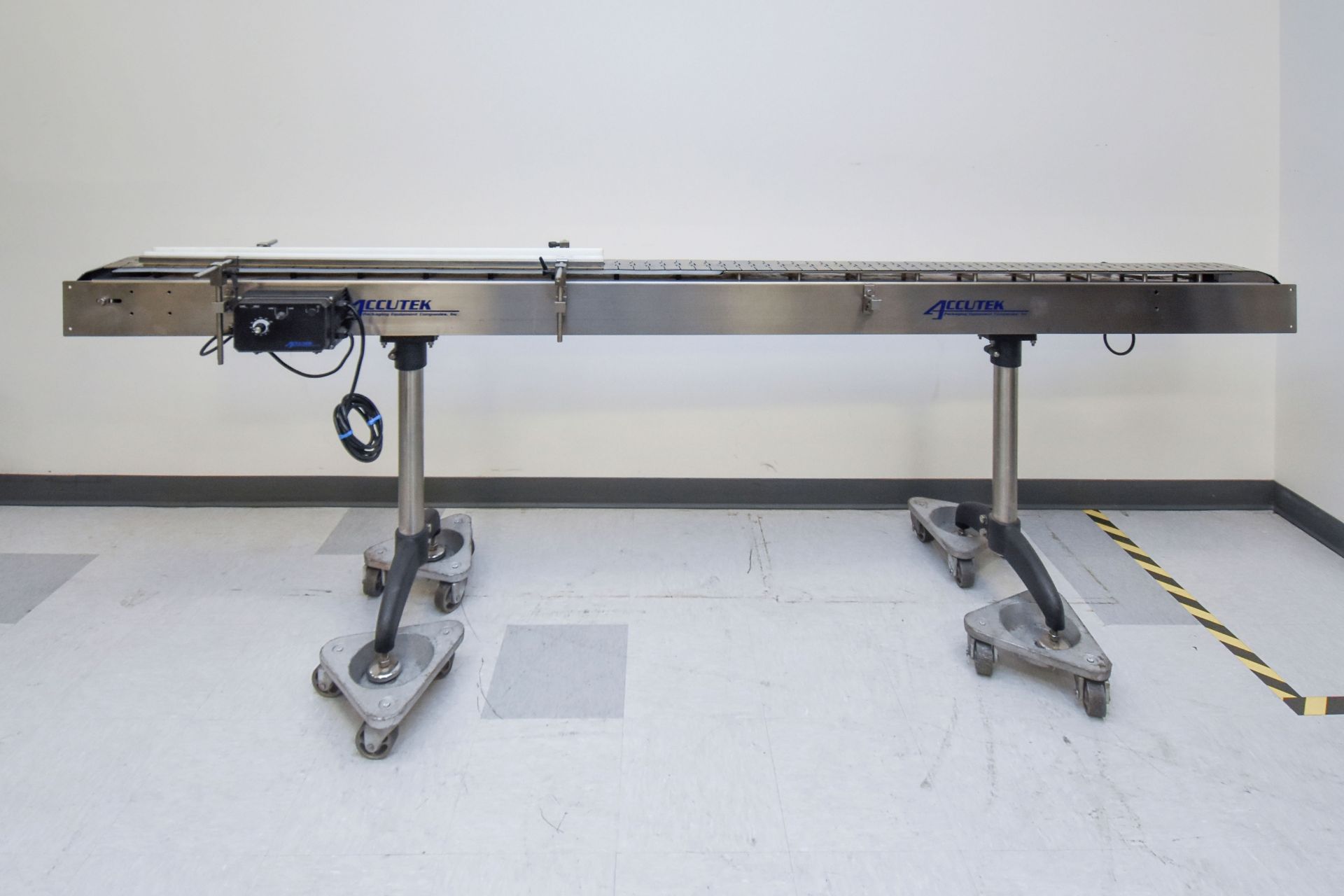 Variable Speed Conveyor - Image 2 of 13