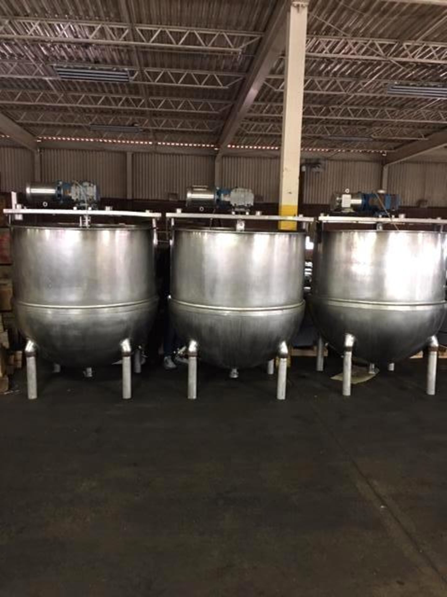 5- Used 600 Gallon Groen 316 Stainless Steel Hemispherical SINGLE Motion Jacketed Kettle Model N600 - Image 2 of 5