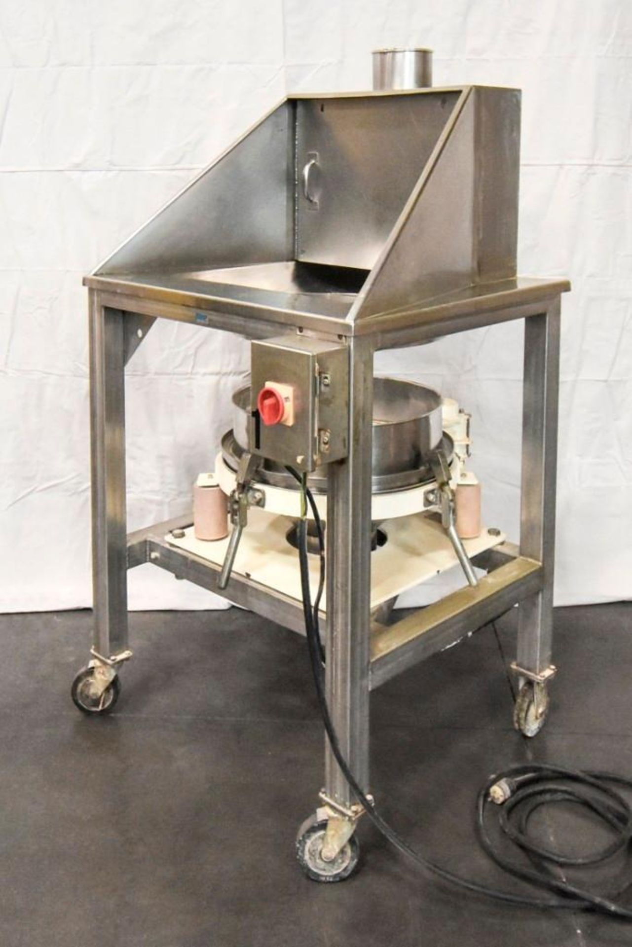 Vorti- Siv RVM22E 20'' Sieving and Separation Machine - Image 3 of 14