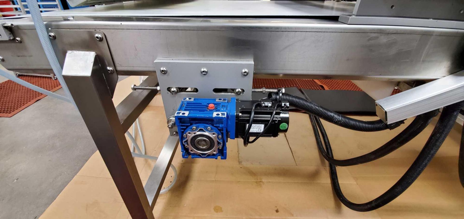 Ultrasonic Guillotine - Image 10 of 10