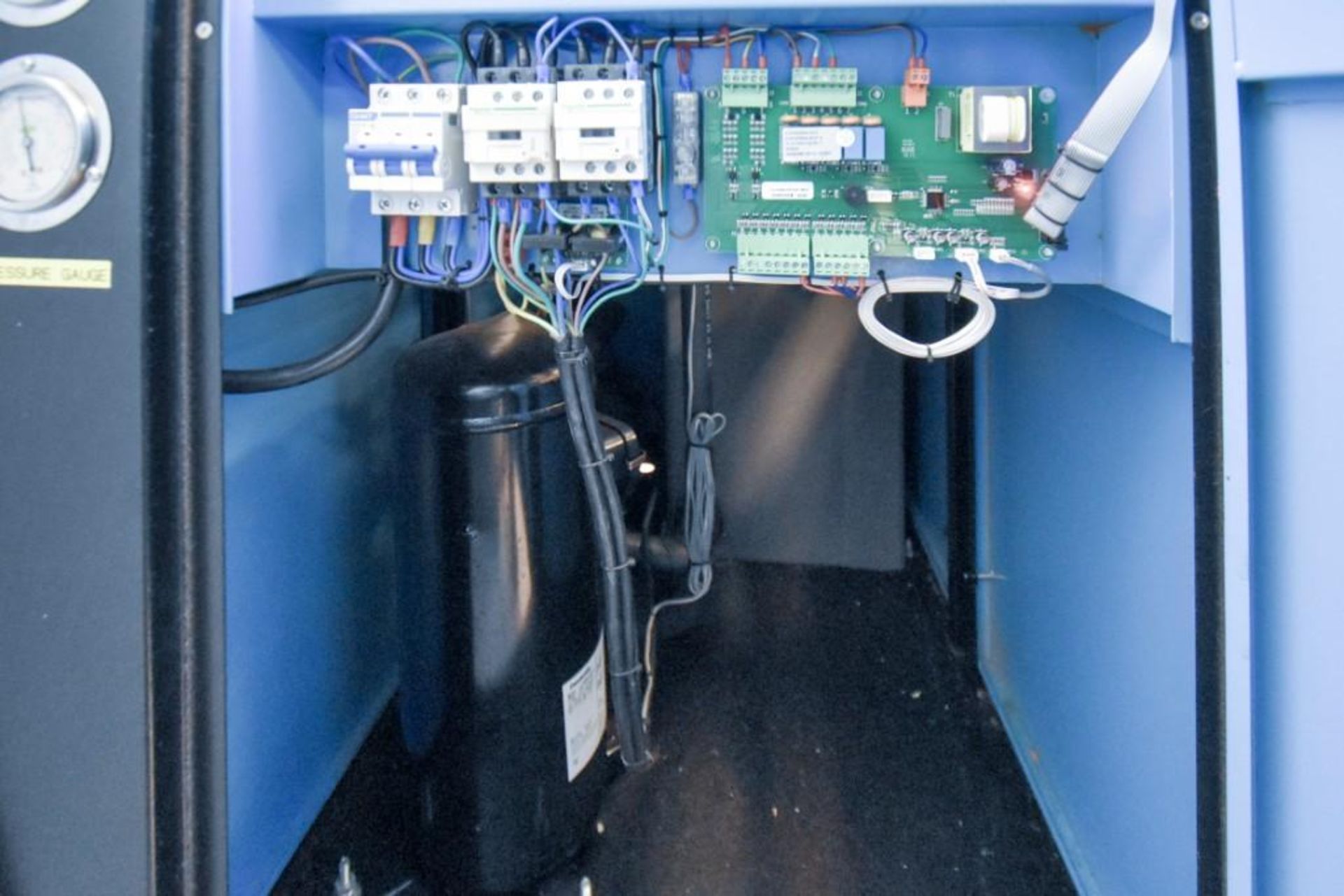 Chiller unit - Image 8 of 9