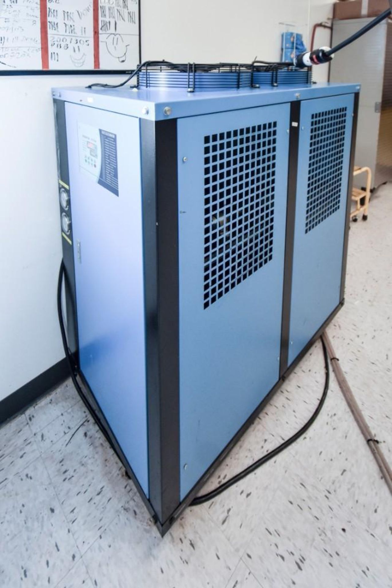 Chiller unit - Image 6 of 9