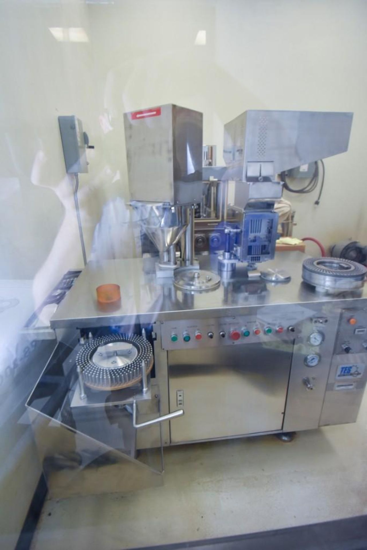 TES- 4 Semi Auto Capsule Filling Machine - Image 6 of 12