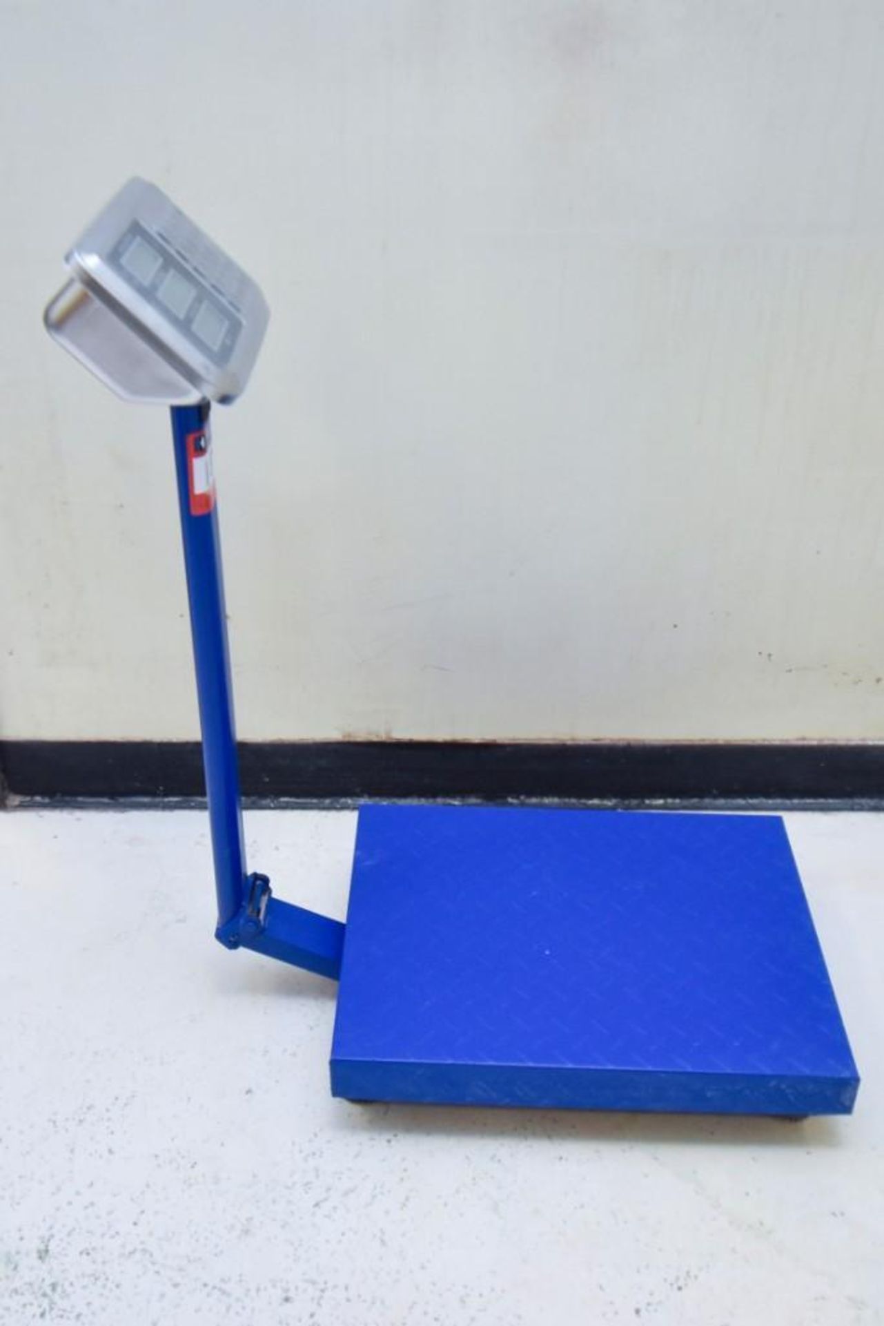 Tuffiom Blue Stand TCS Electronic Scale - Image 4 of 6