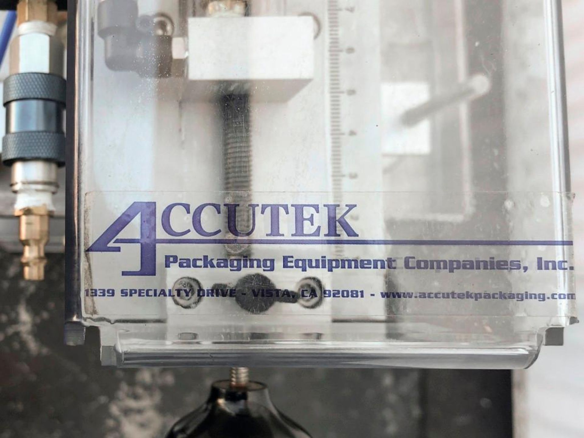 Accutek Single Head Pneumatic Liquid Filler - Image 2 of 4