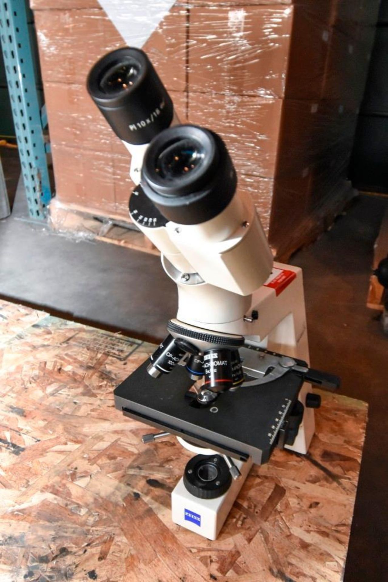 Carl Zeiss Standard 25 ICS Transmitted Light Microscope 450816-02 - Image 2 of 5