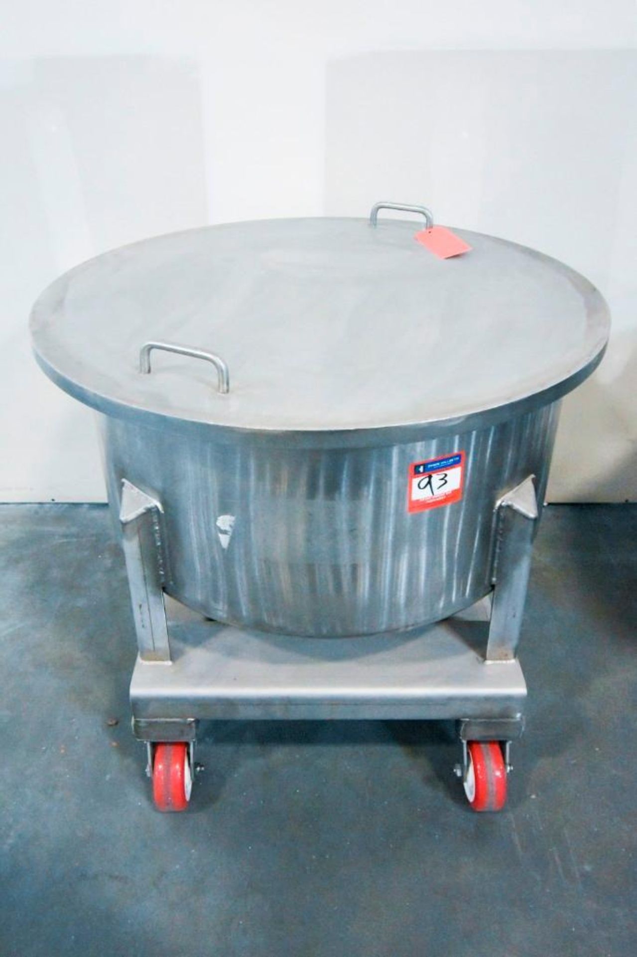 Stainless Tote on Casters