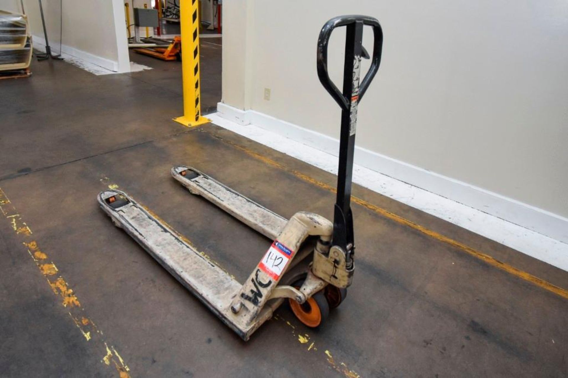 5000 Lb Pallet Jack - Image 2 of 5