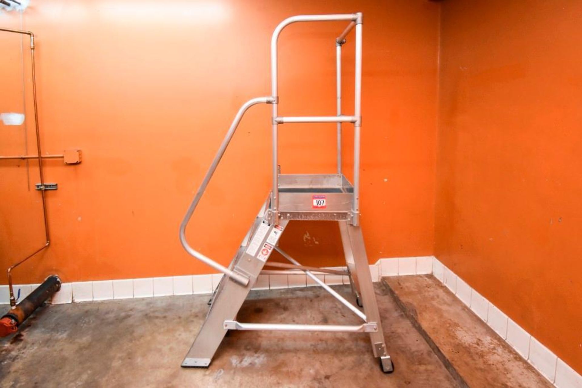 Alaco Step Ladder with Guard Rails - Image 3 of 5