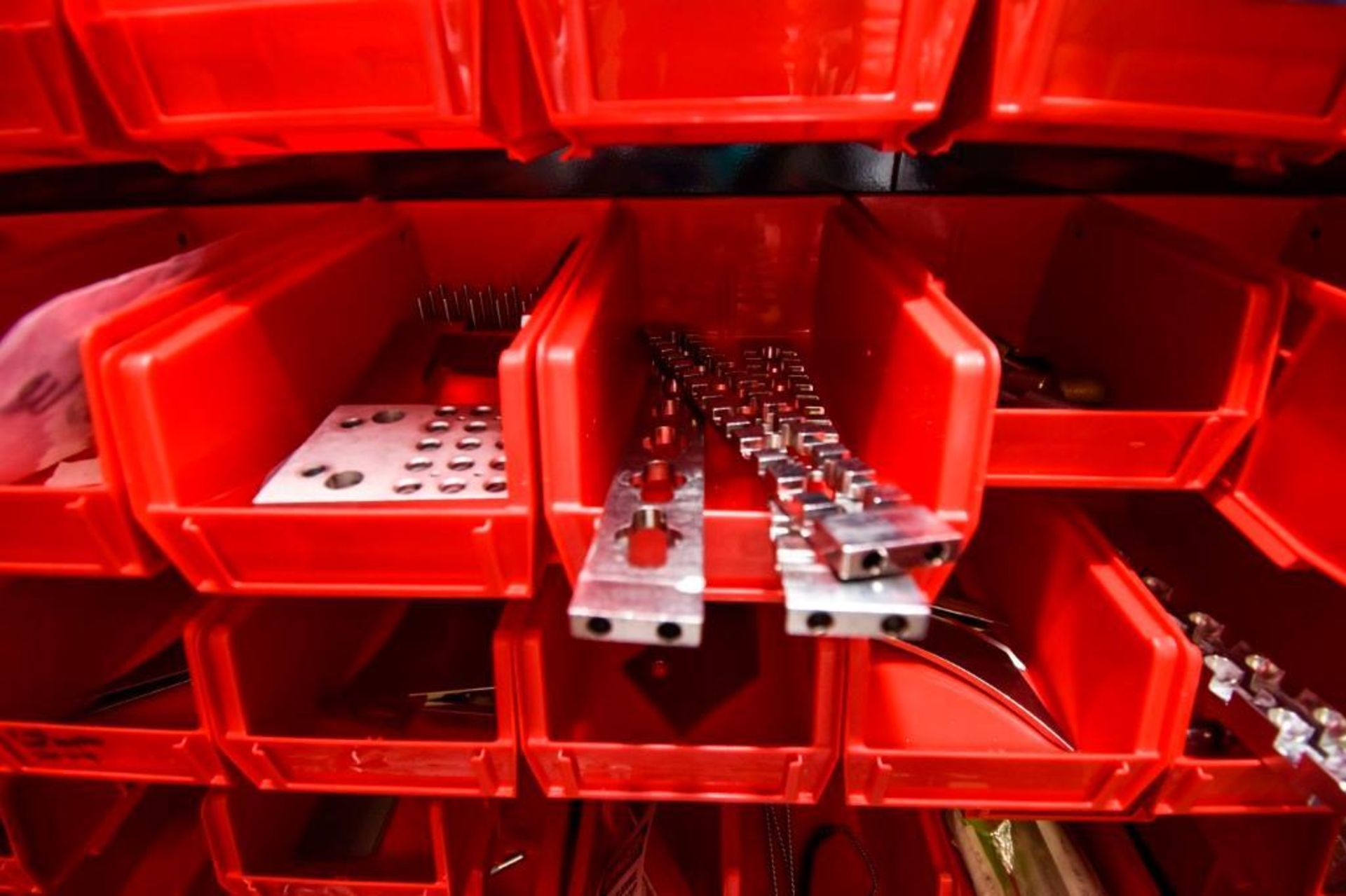 Qualicaps LIQFIL Super 40 Capsule Filling Machine and Spare Parts - Image 23 of 29