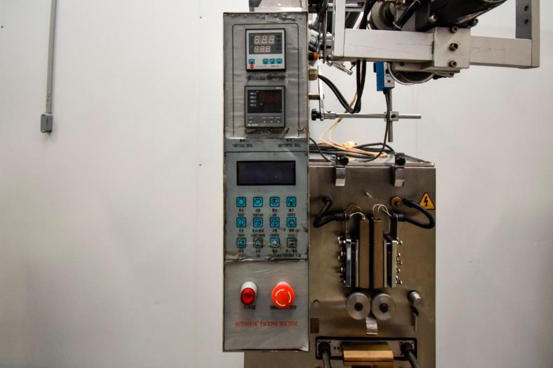 DXD F60II Form Fill and Seal Machine - Image 6 of 13