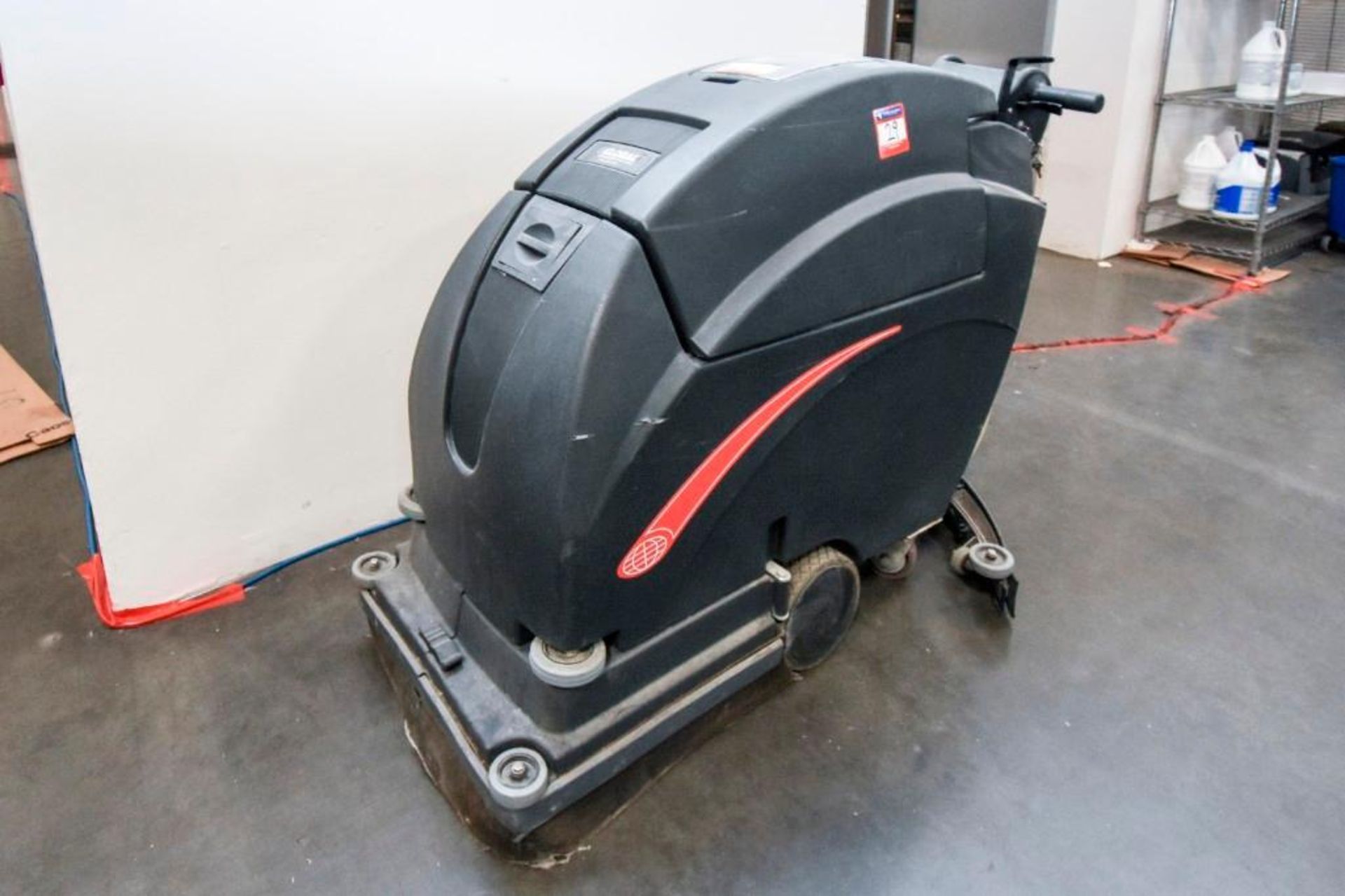 Global Industries Floor Scrubber Model 261125 - Image 2 of 10