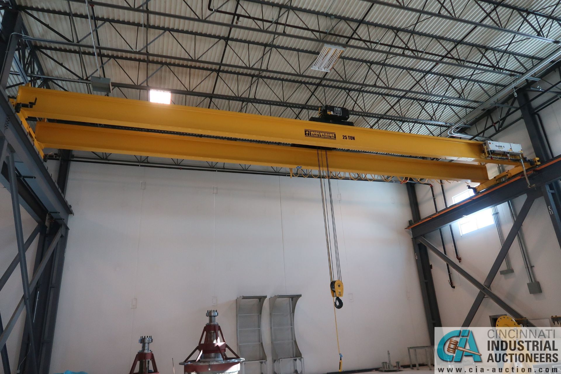 25 TON X 60' APPROX. SPAN WOLVERINE CRANE DOUBLE GIRDER BRIDGE CRANE; S/N 11072, REMOTE AND PENDANT