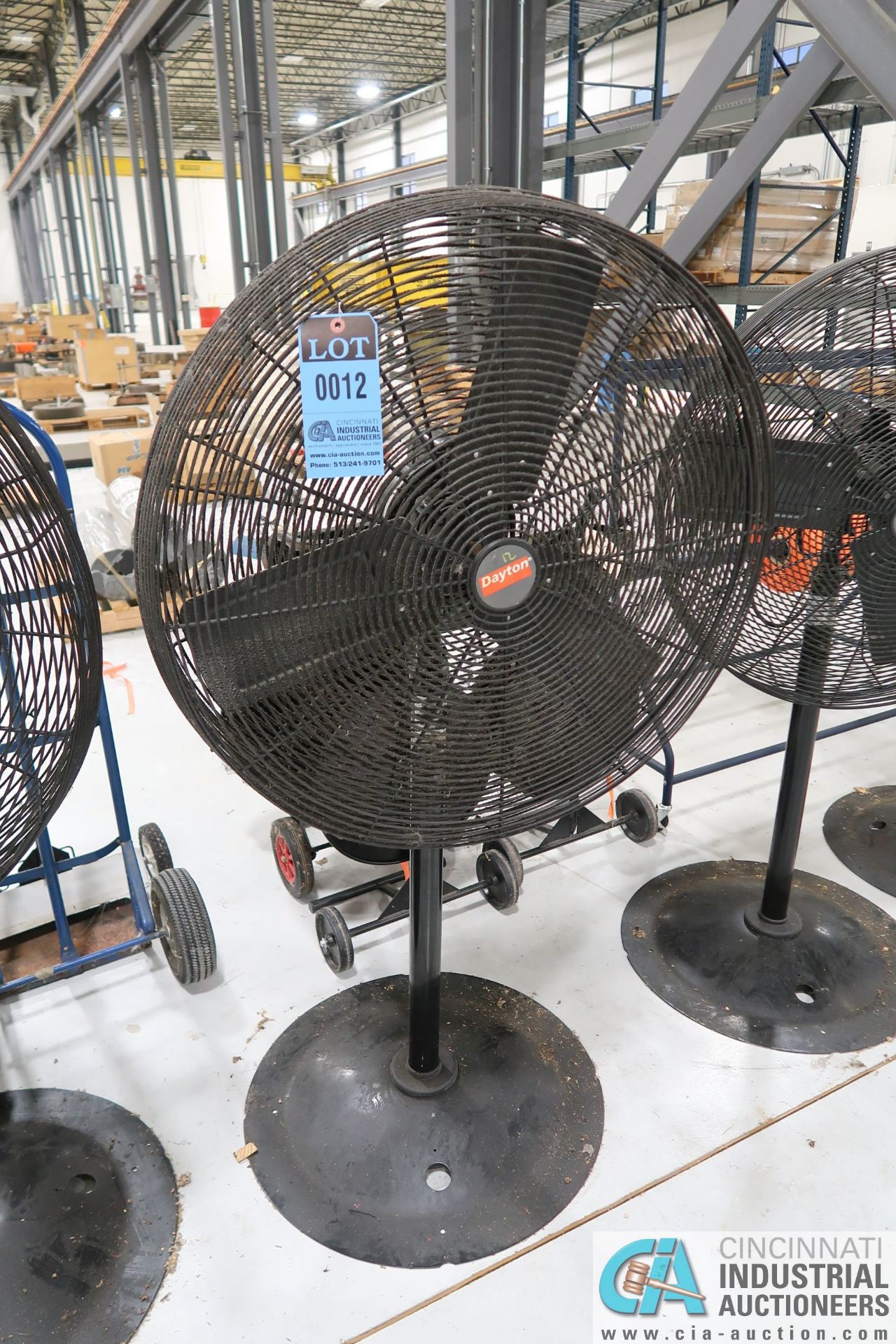 30" DIA DAYTON AIR CIRCULATOR