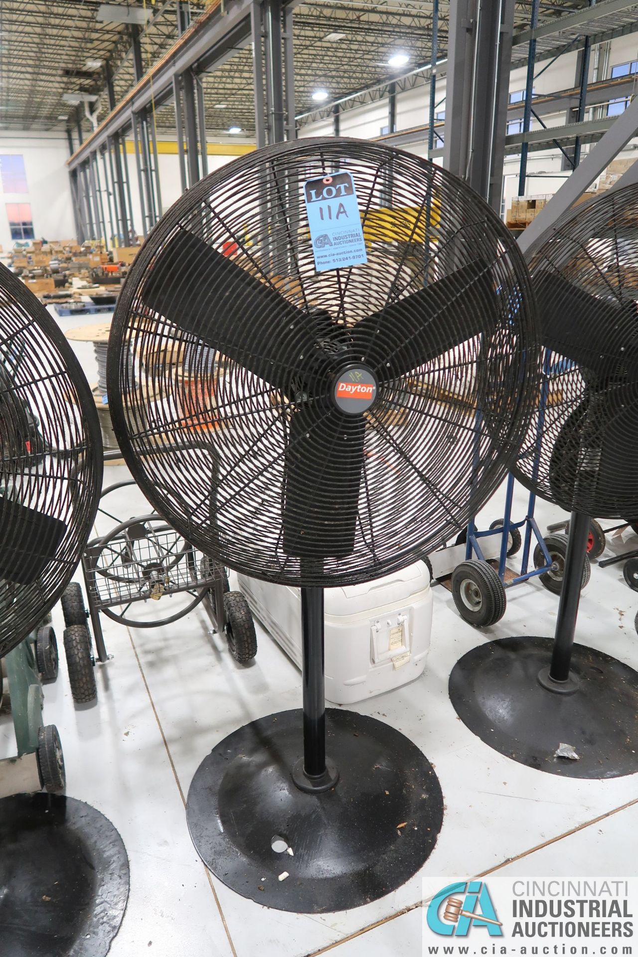 30" DIA DAYTON AIR CIRCULATOR