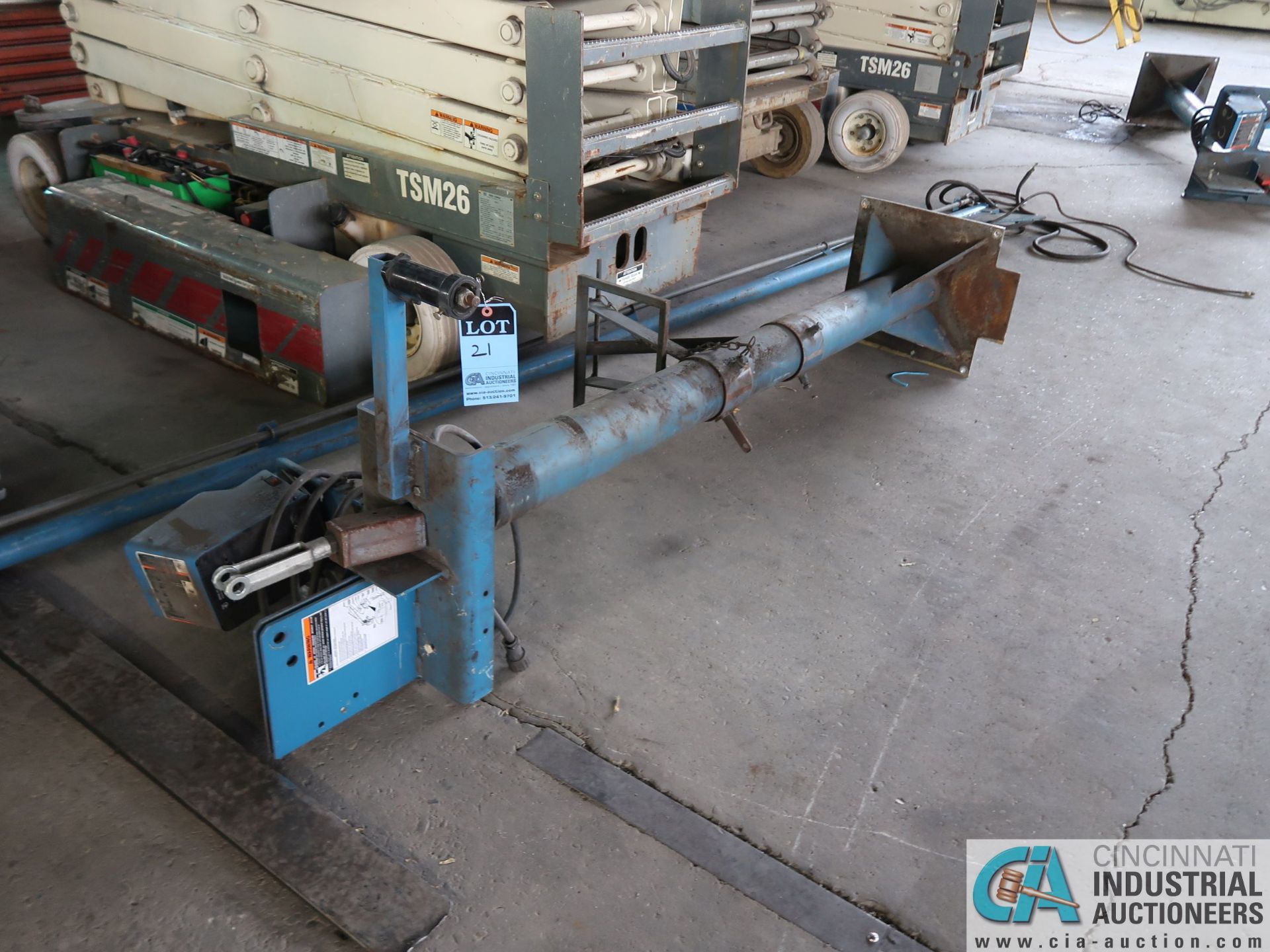 16' MILLER WELDING BOOM WITH 70 SERIES WIRE FEEDER AND PEDESTAL