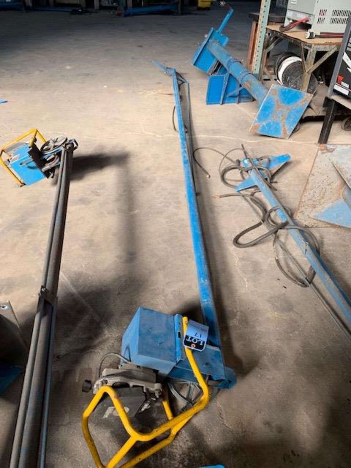 16' MILLER WELDING BOOM WITH 70 SERIES WIRE FEEDER AND PEDESTAL - Image 3 of 5