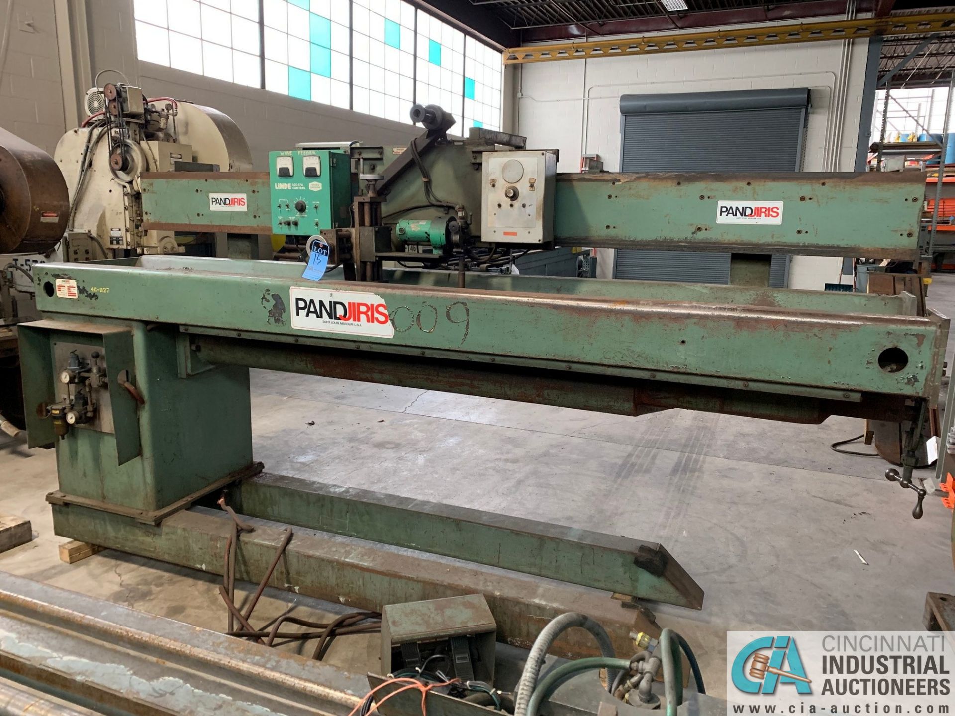 8' PANDJIRIS MODEL 96E836 SEAM WELDER; S/N 600-4403, WITH PANDJIRIS VSC-15-3 SEAM HEAD, VARIABLE - Image 2 of 17